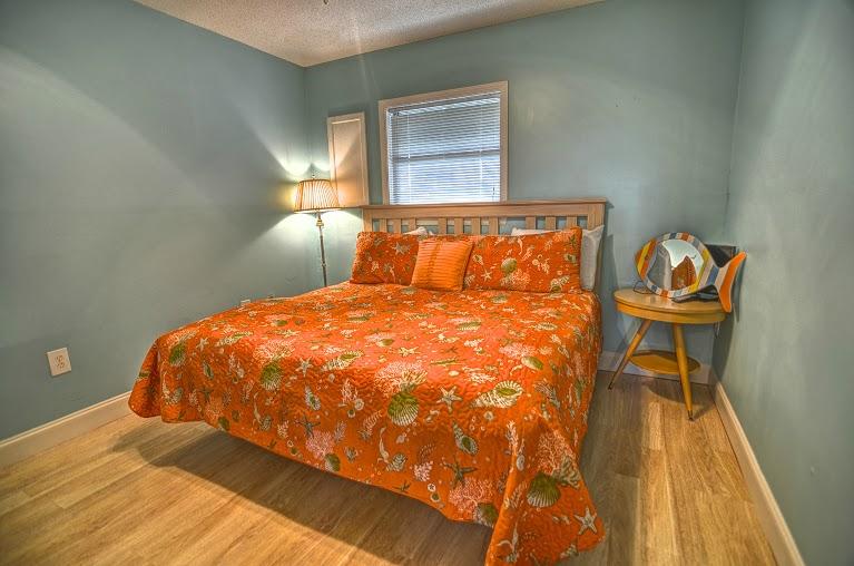 HOLIDAY ISLE - Residential