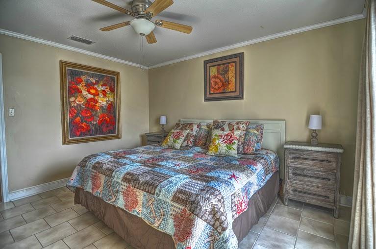 HOLIDAY ISLE - Residential