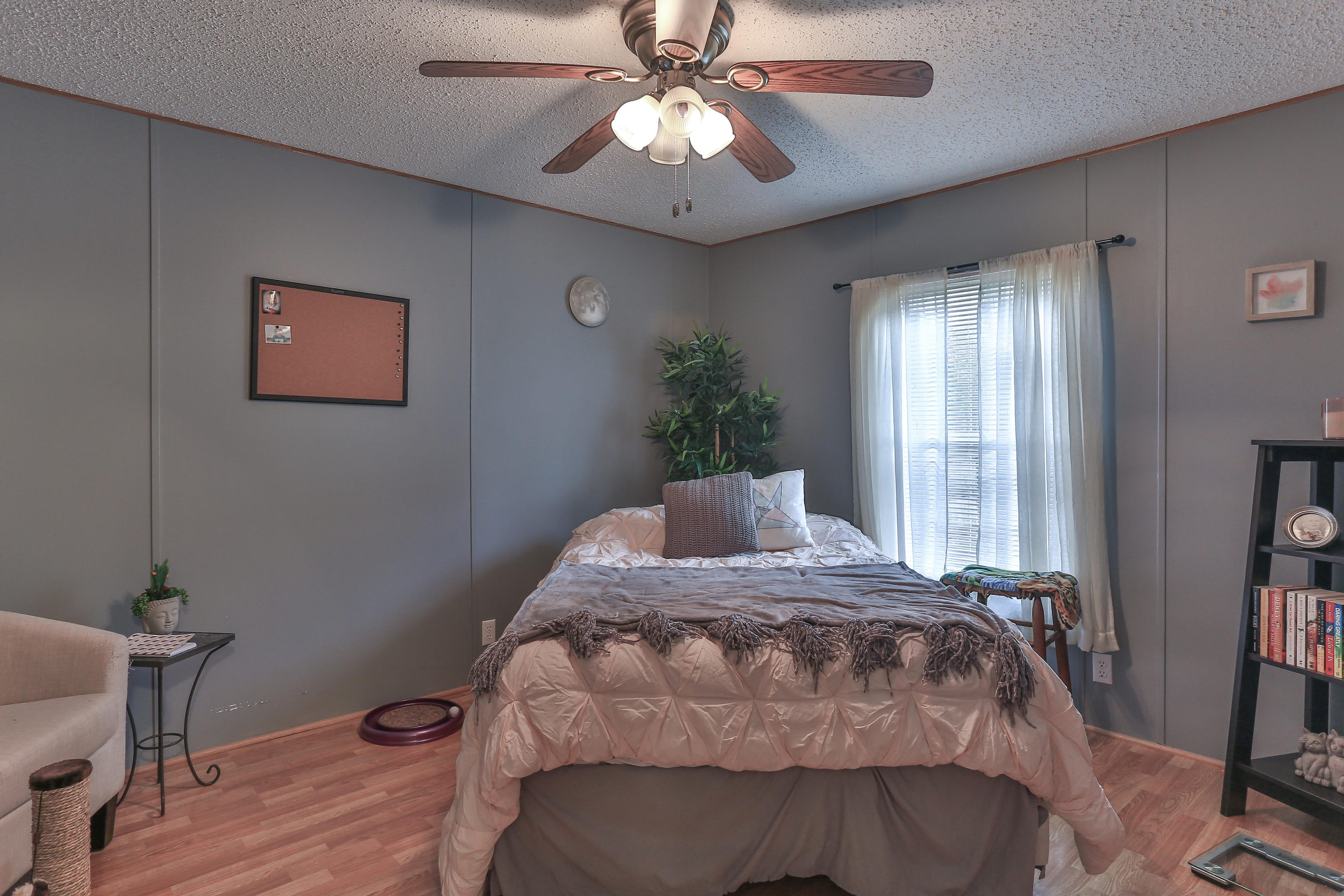 GULF SHORE MANOR - Residential