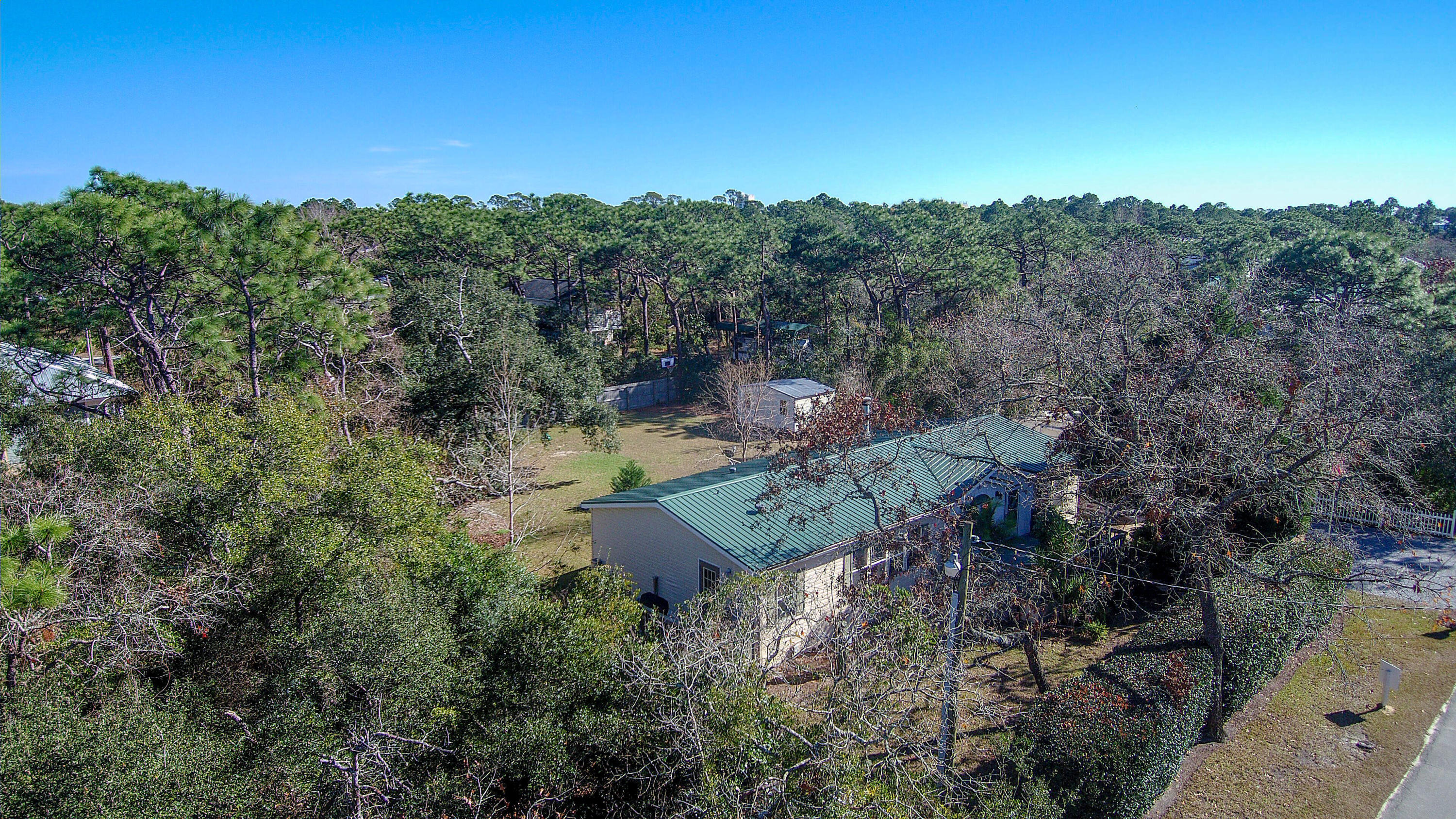 GULF SHORE MANOR - Residential