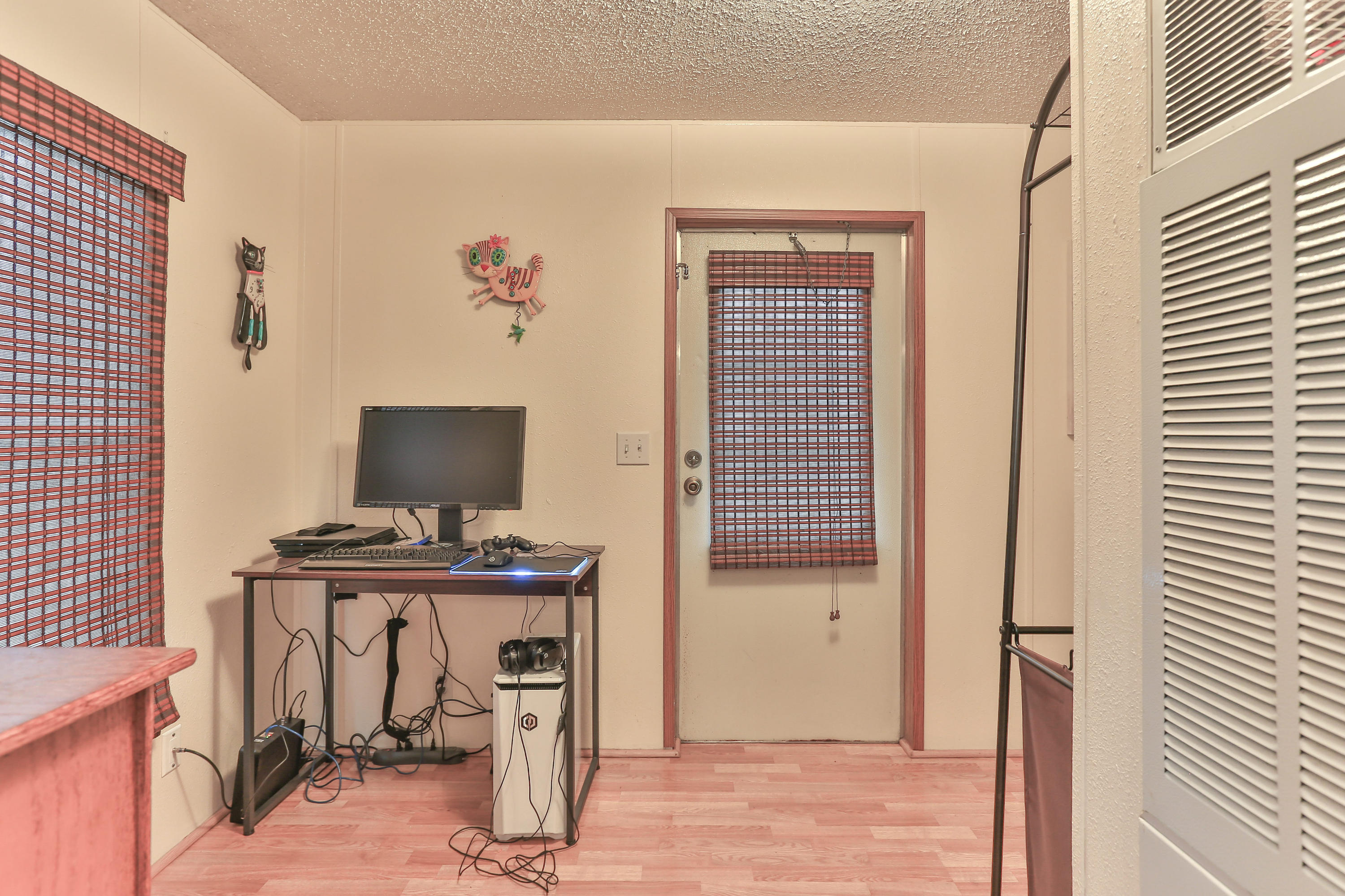 GULF SHORE MANOR - Residential