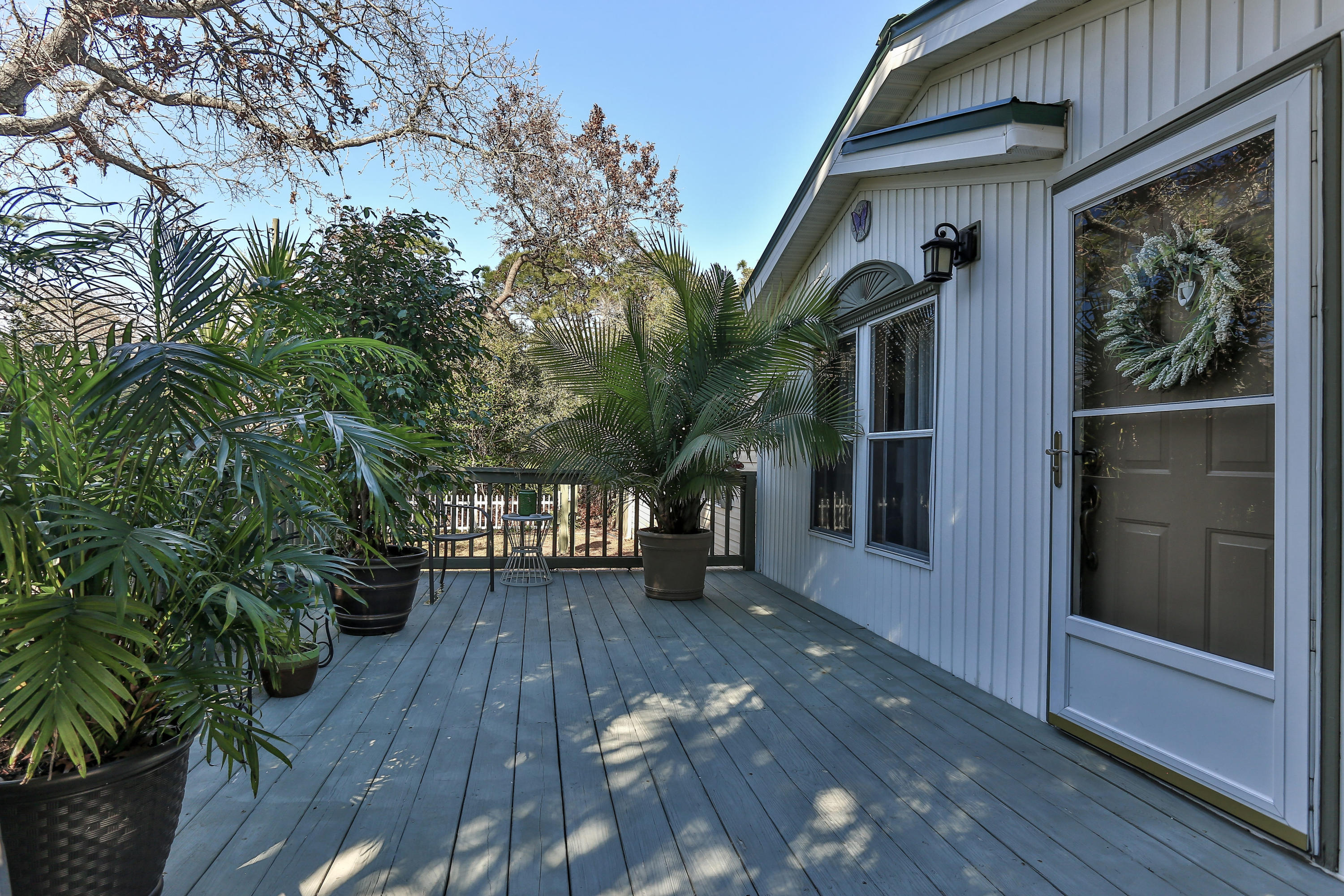 GULF SHORE MANOR - Residential