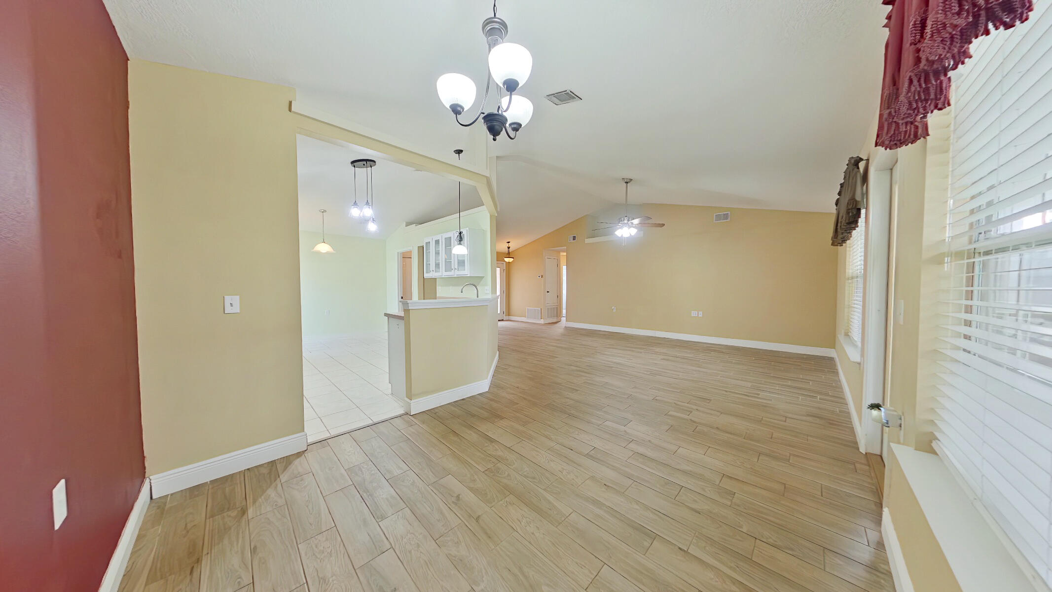 LIGHTHOUSE POINTE - Residential