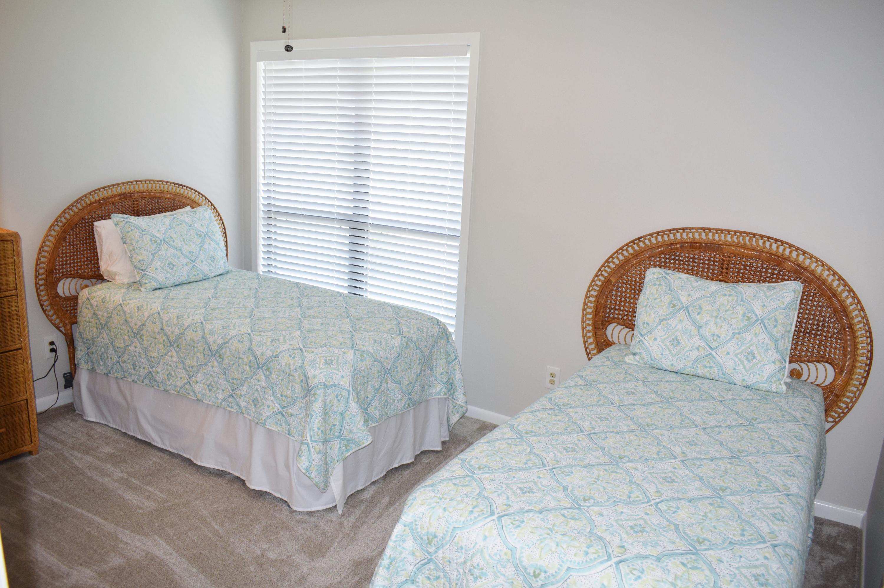 SANDPIPER VILLAGE CONDO - Residential Lease