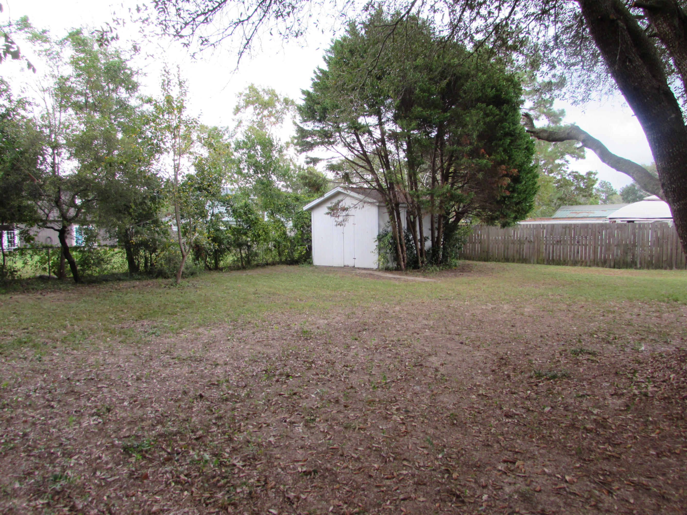 HILLTOP ACRES - Residential