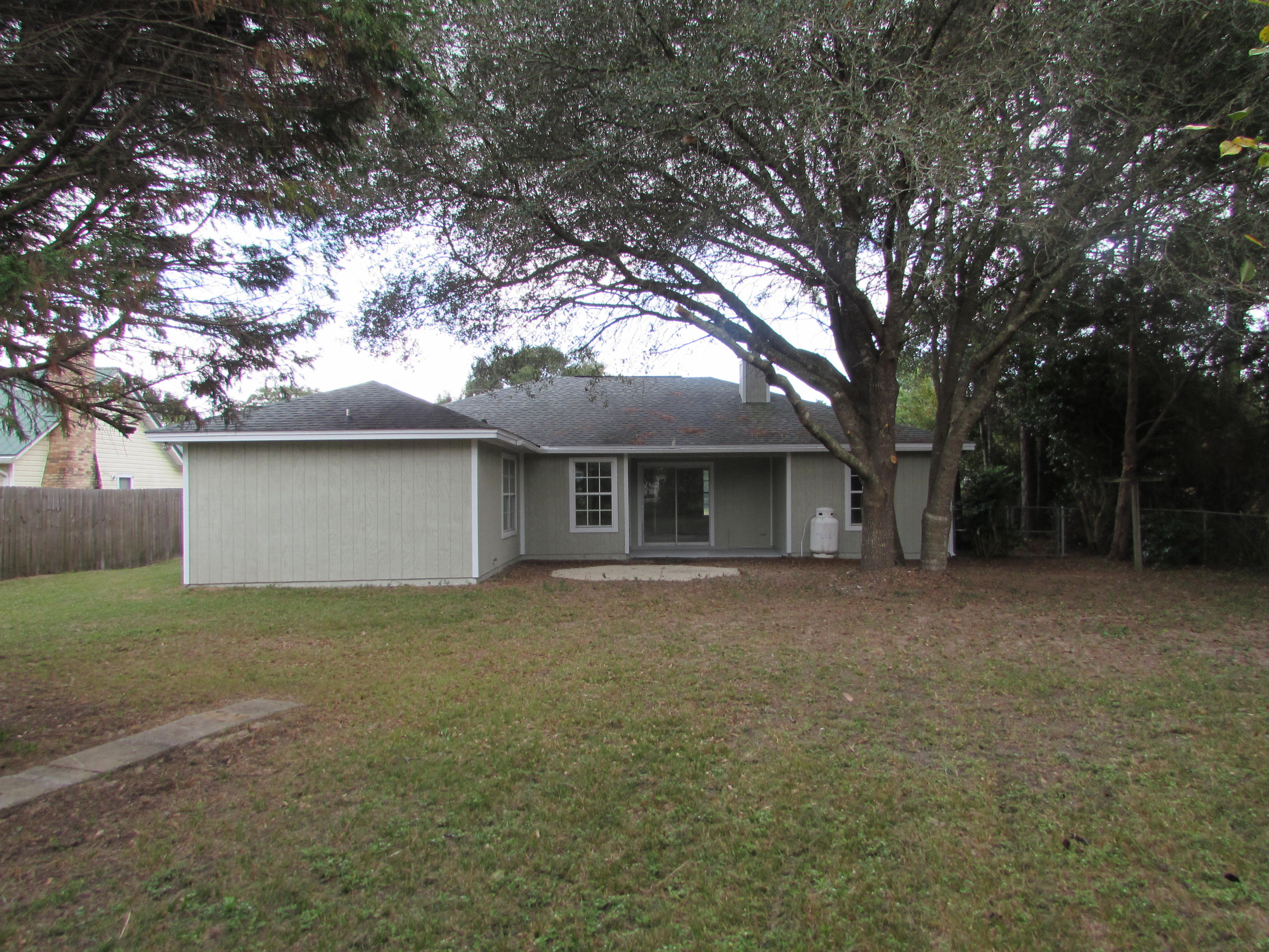 HILLTOP ACRES - Residential