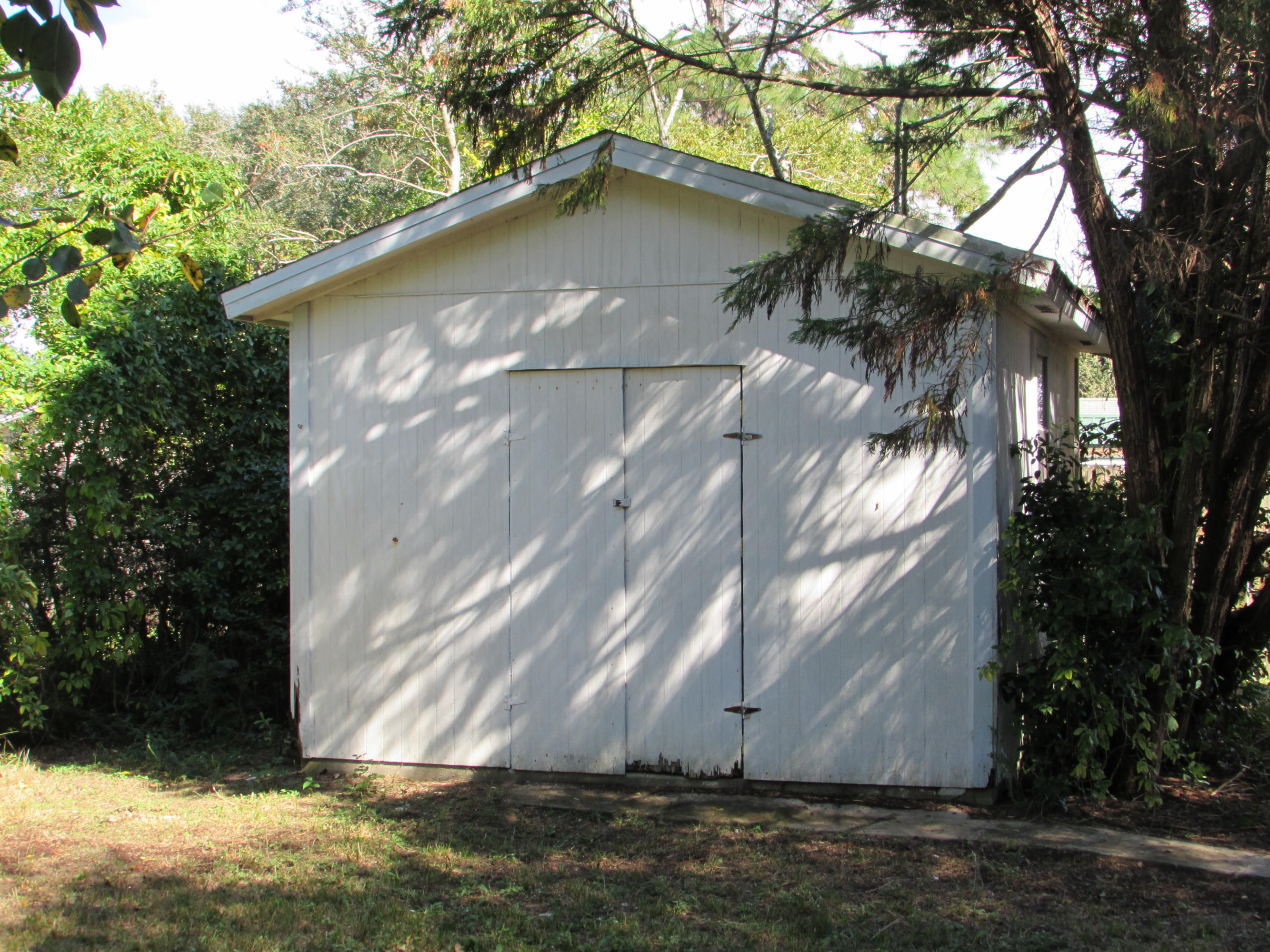 HILLTOP ACRES - Residential