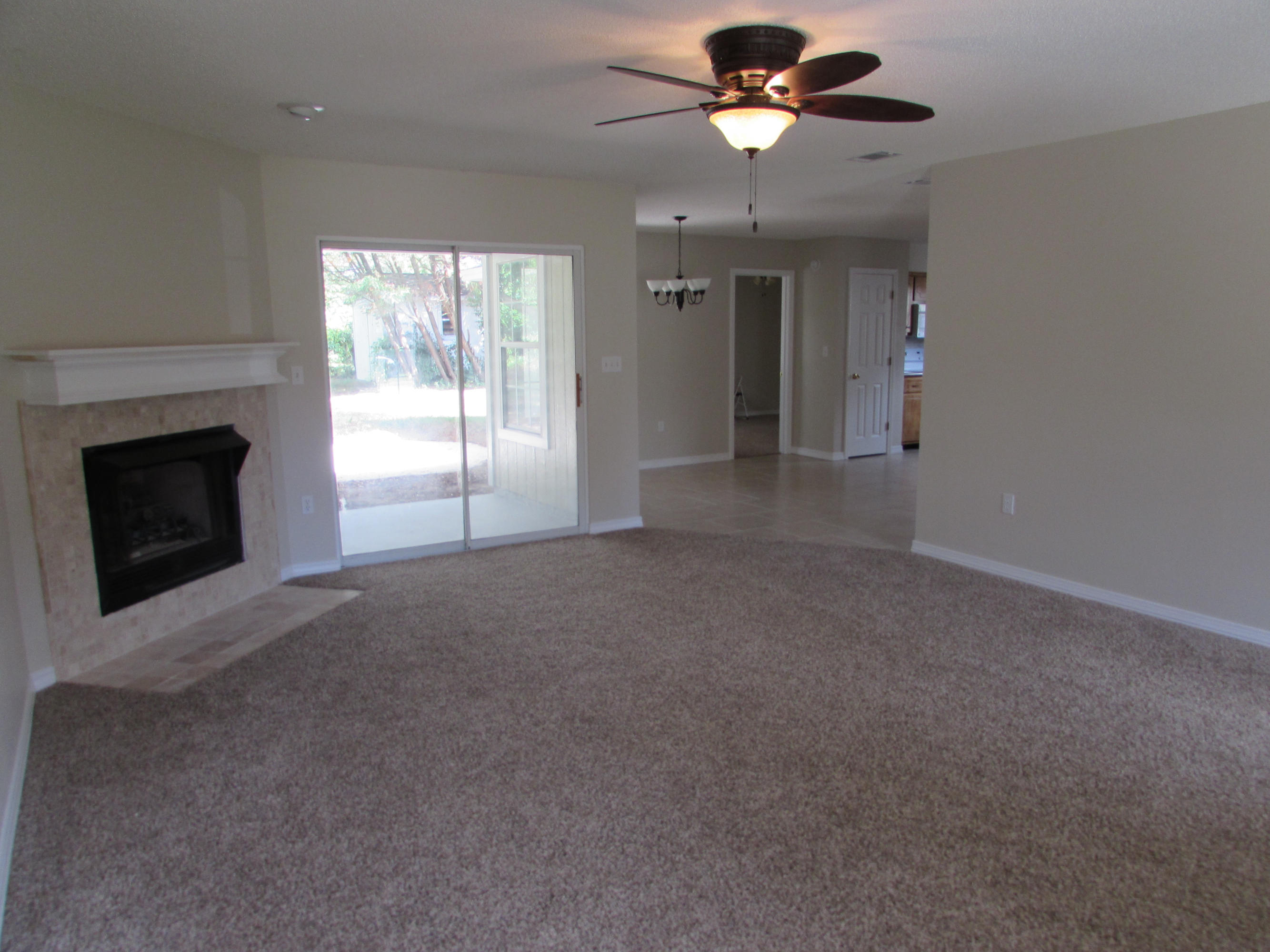 HILLTOP ACRES - Residential