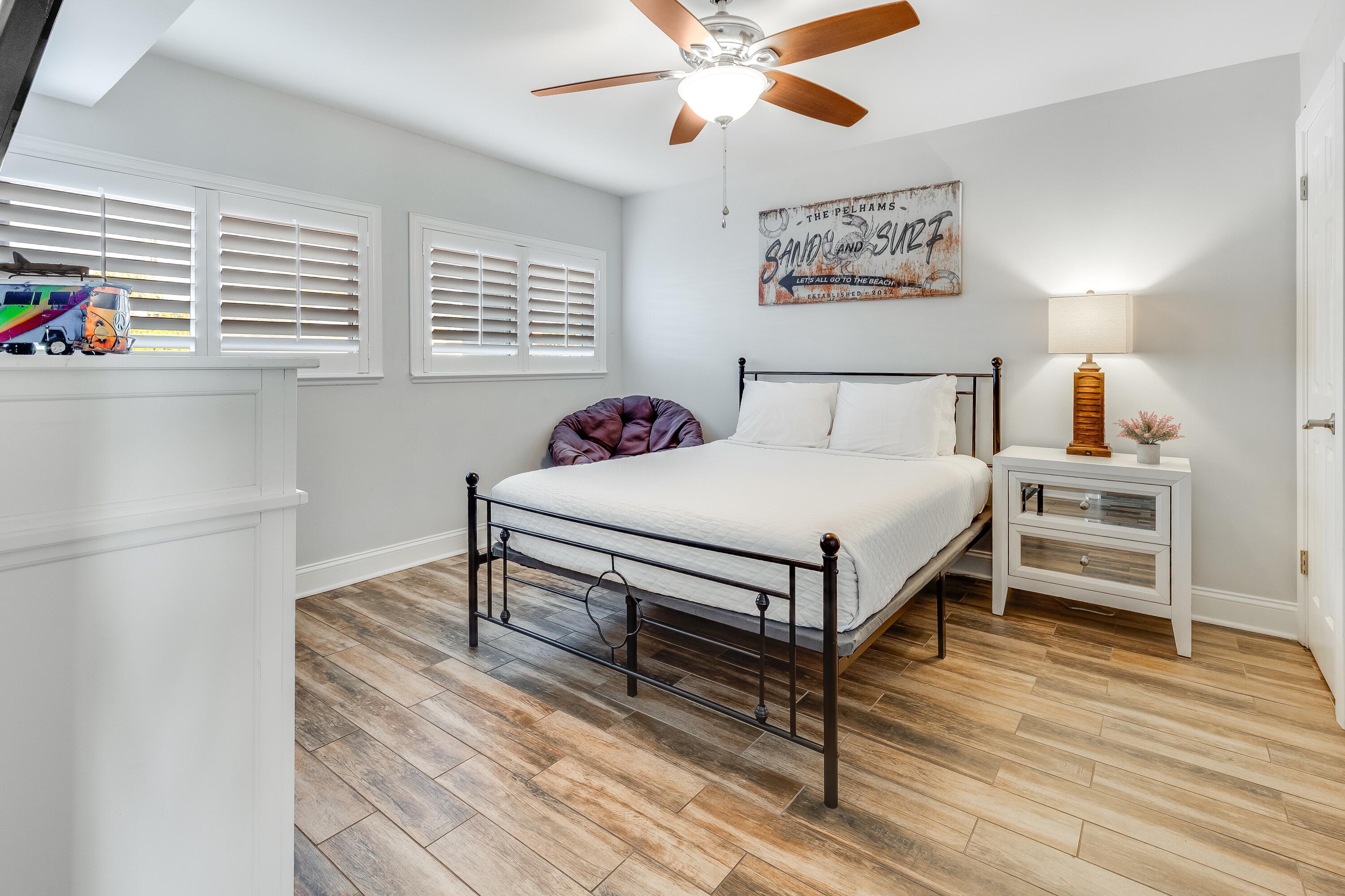 BEACH HOUSE CONDO PH 1 - Residential