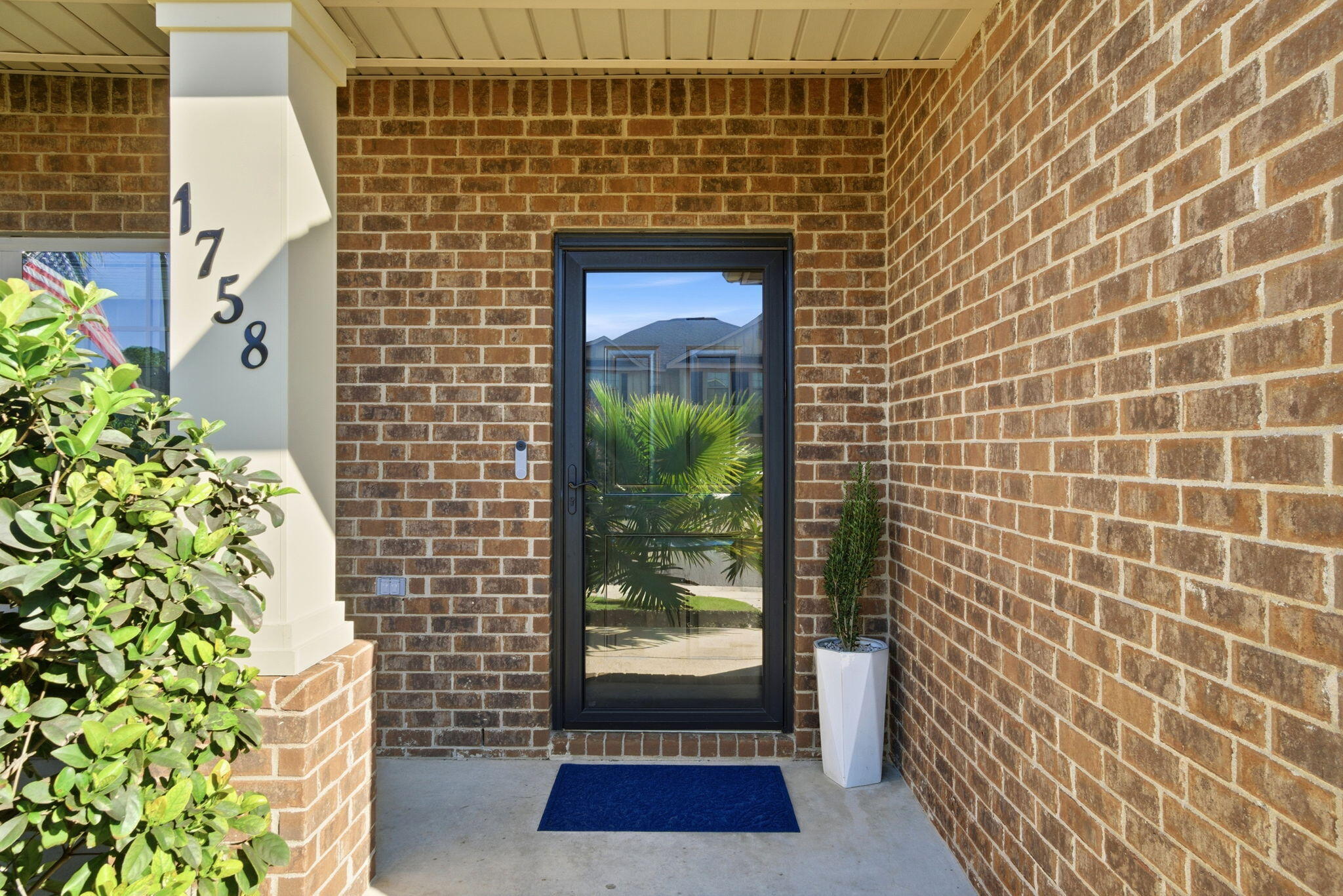 WATERFORD SOUND - Residential