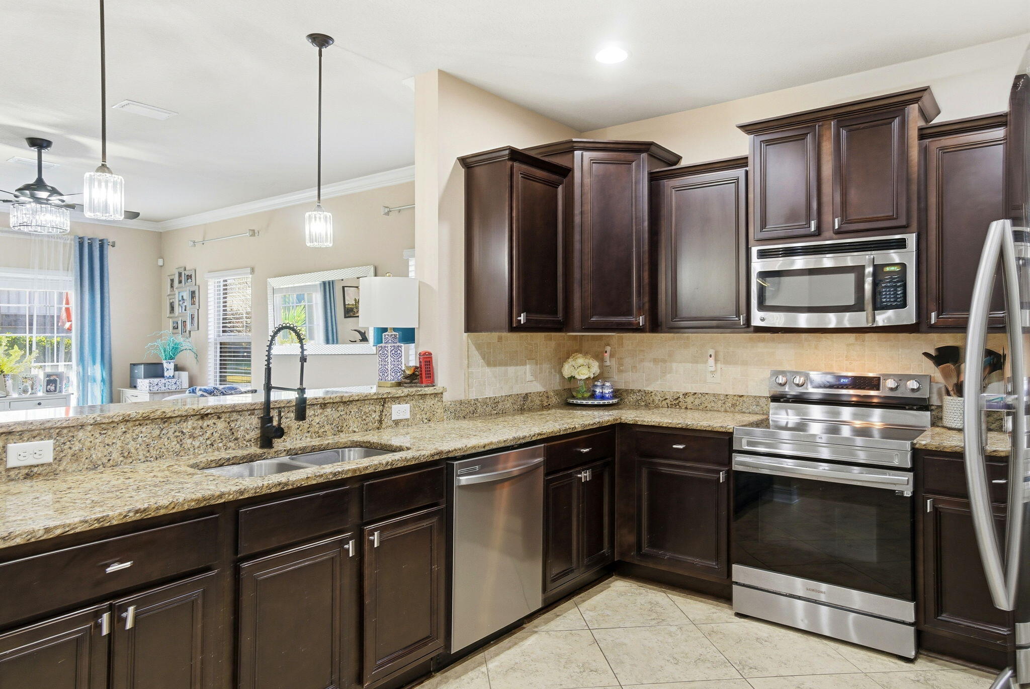 WATERFORD SOUND - Residential