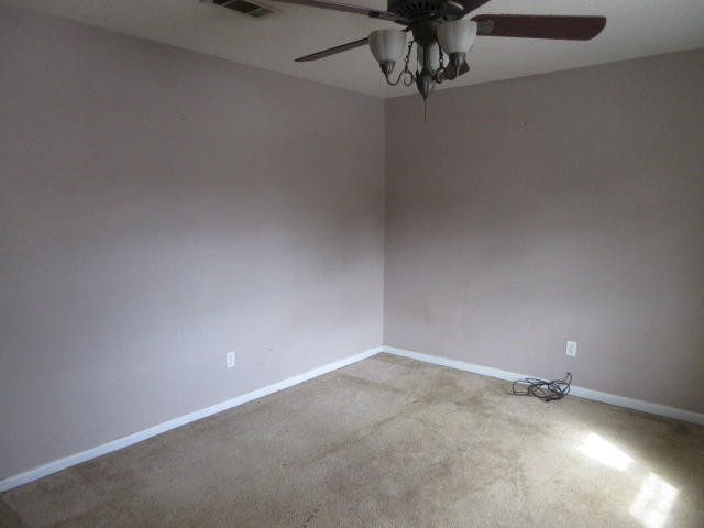 VALENCIA ARMS - Residential