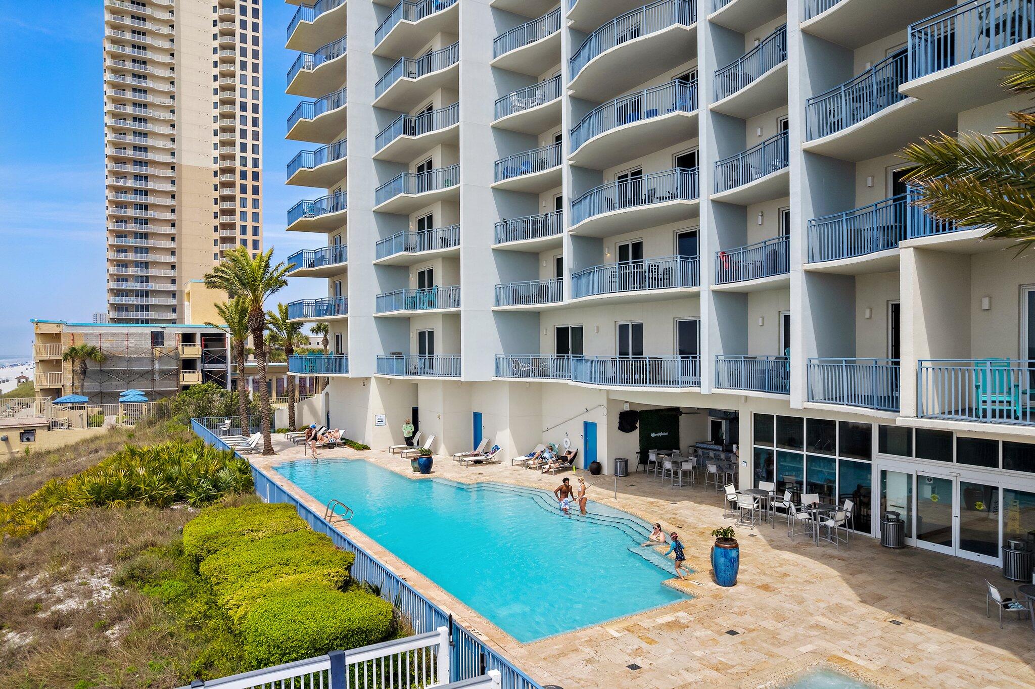 Sterling Breeze - Residential