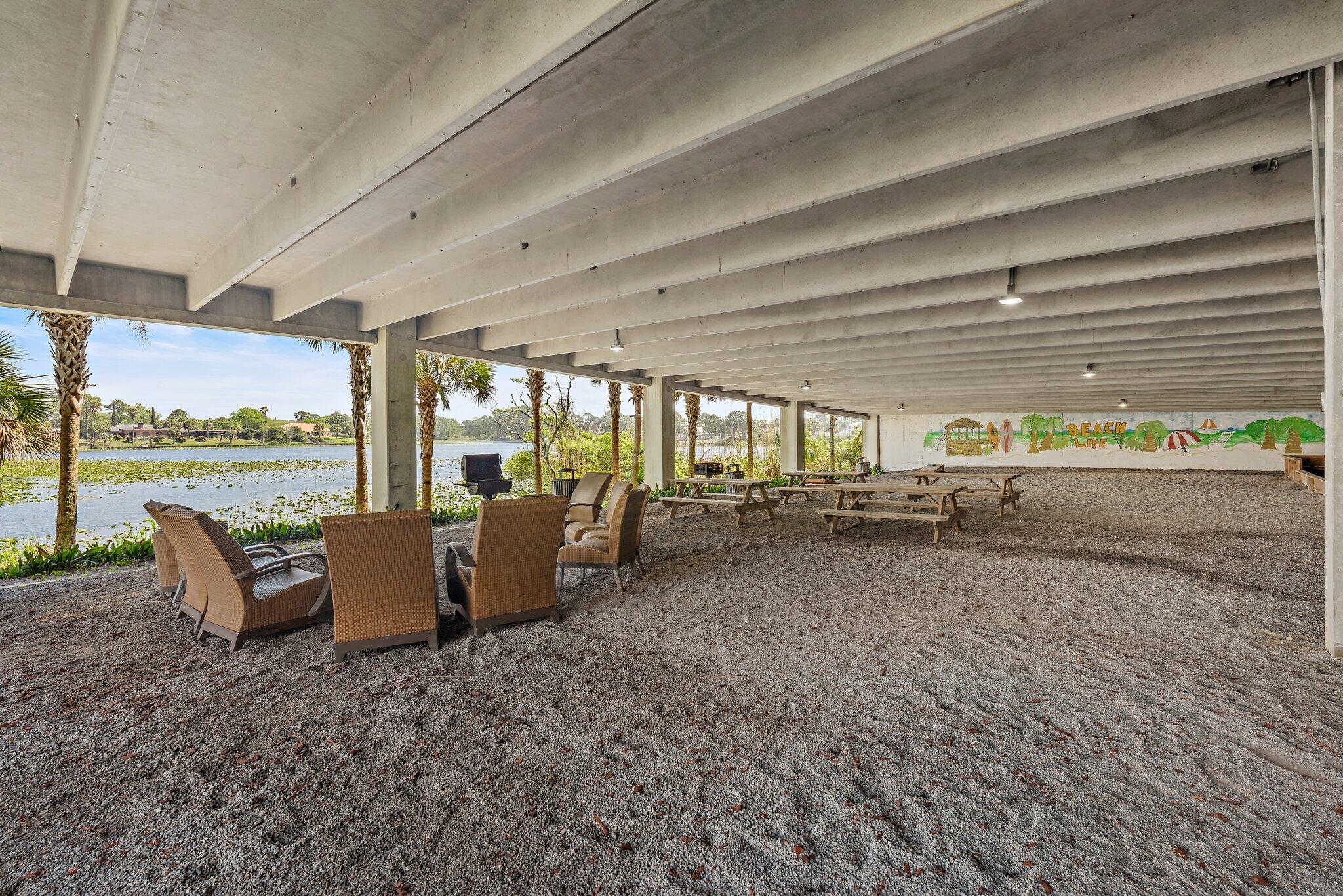 Sterling Breeze - Residential
