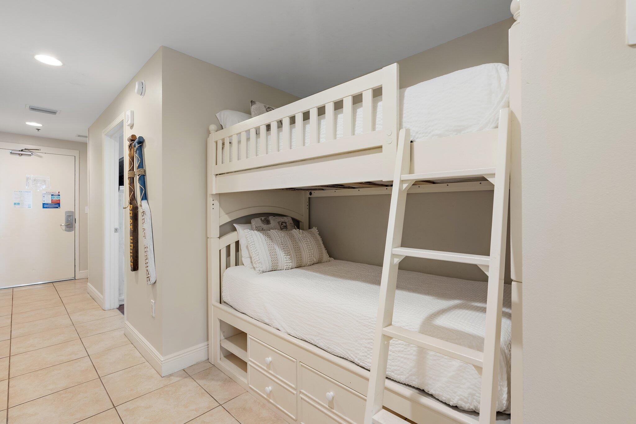 Sterling Breeze - Residential