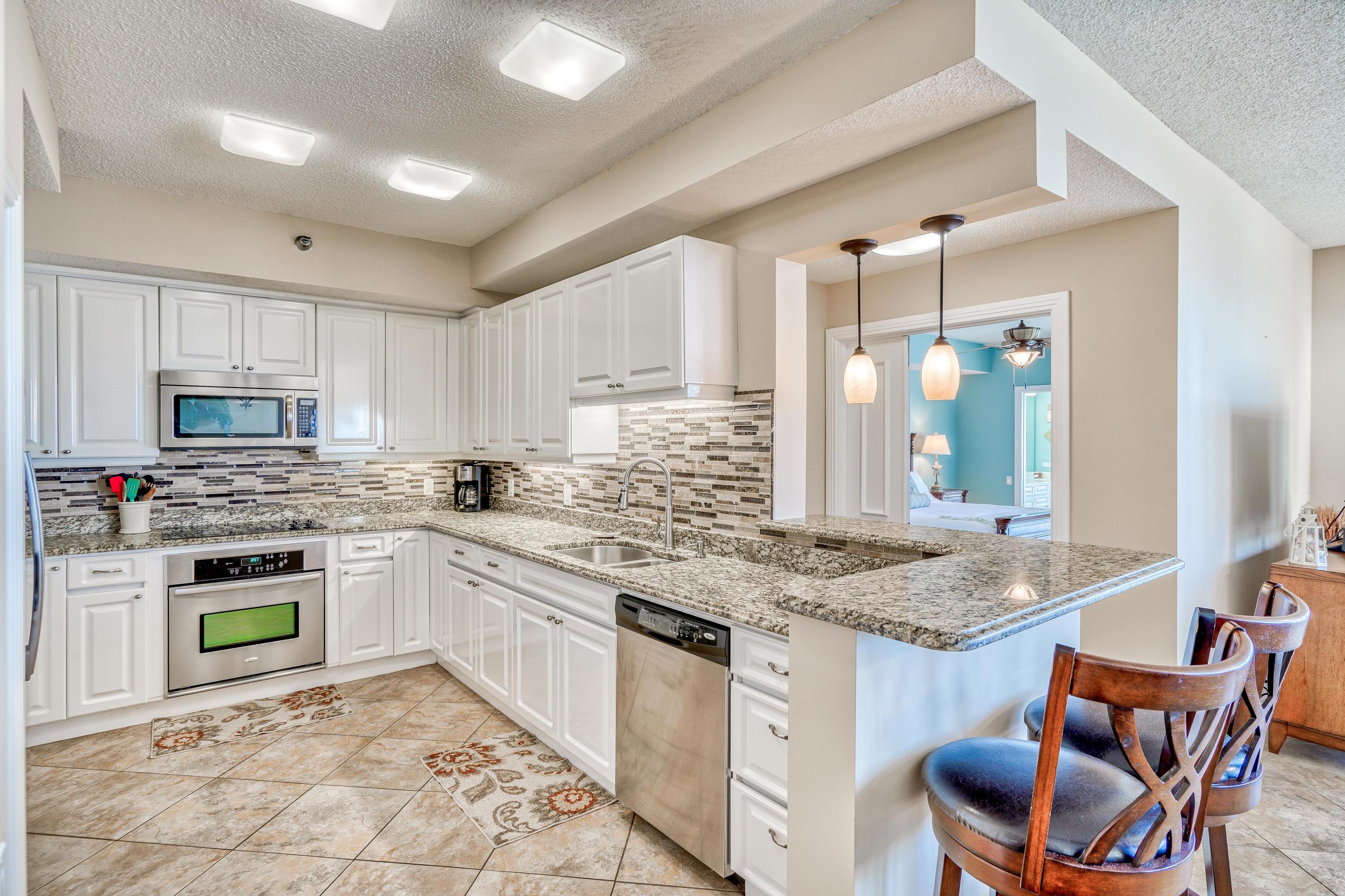 BEACH COLONY RESORT - Residential