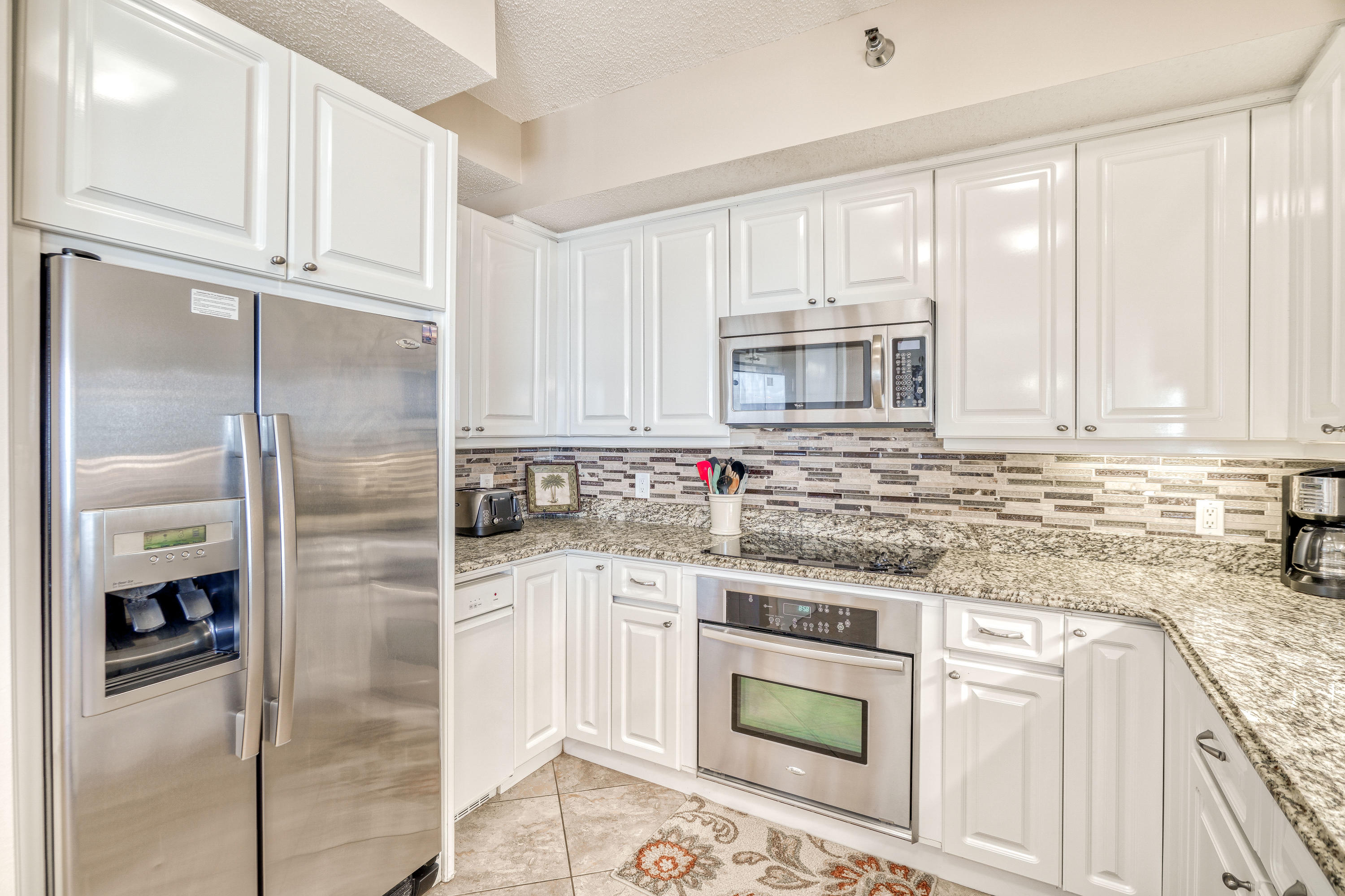 BEACH COLONY RESORT - Residential