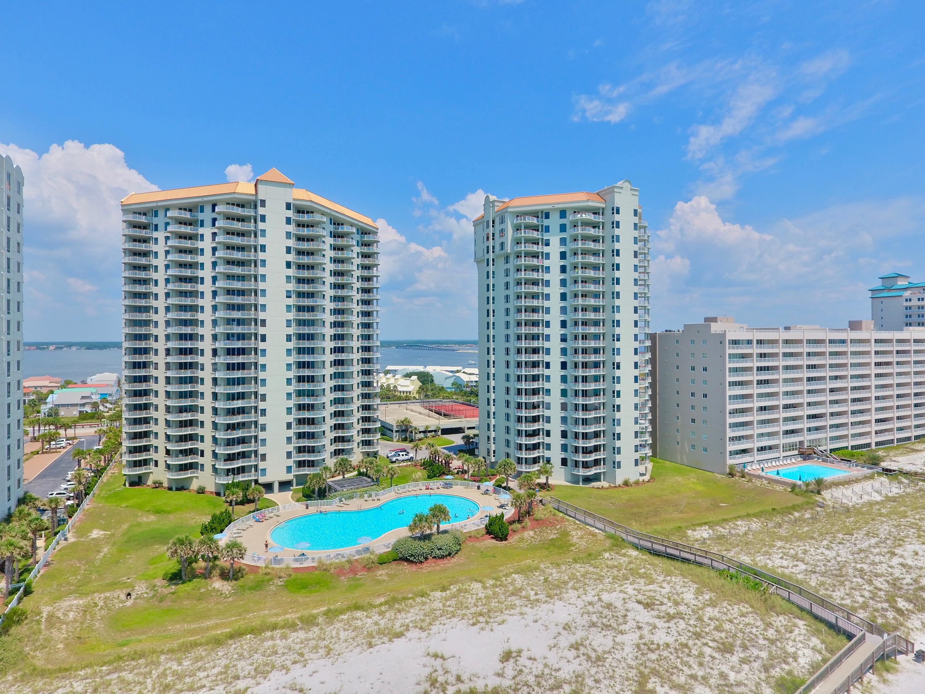 BEACH COLONY RESORT - Residential