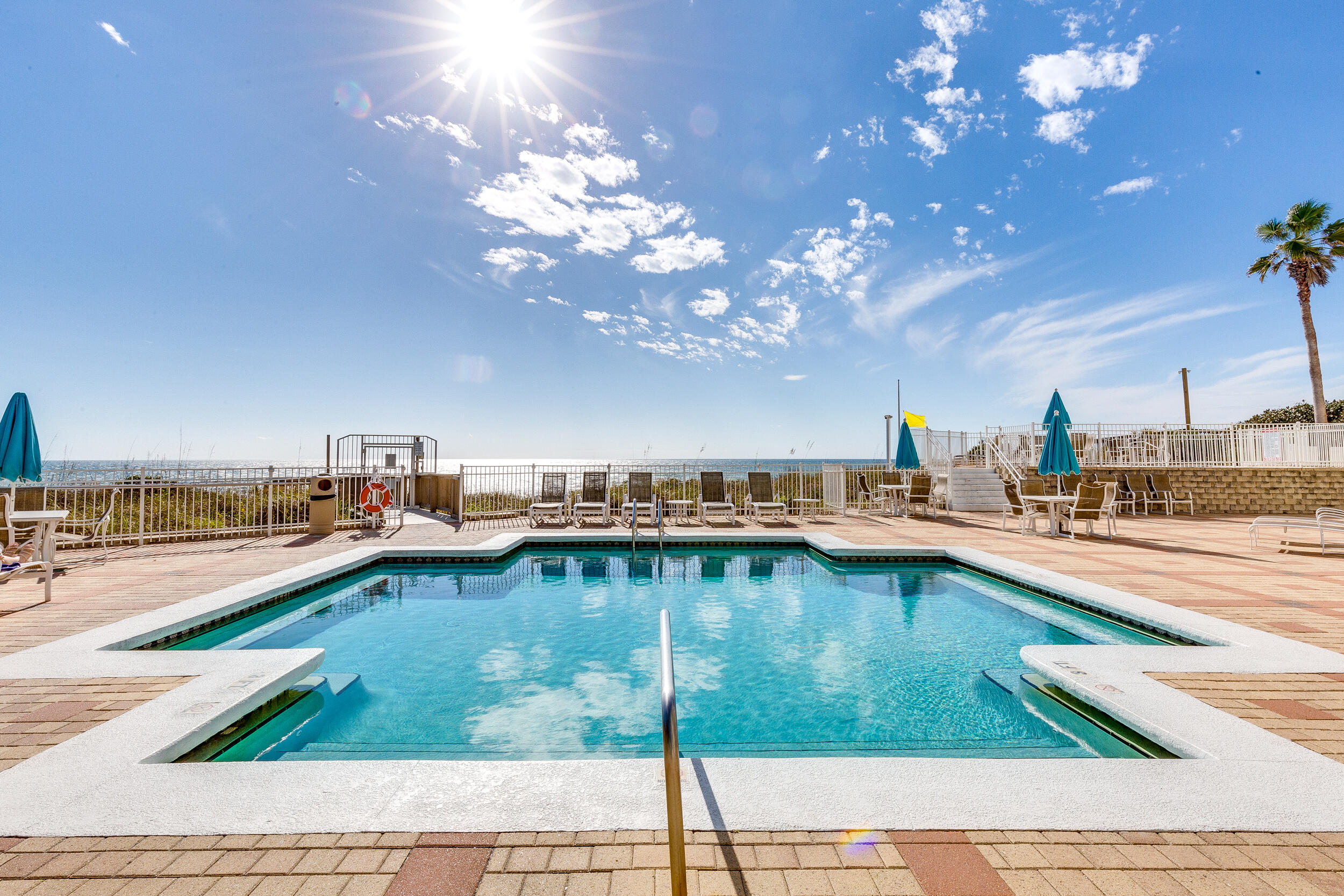 INN AT BLUE MOUNTAIN BEACH - Residential