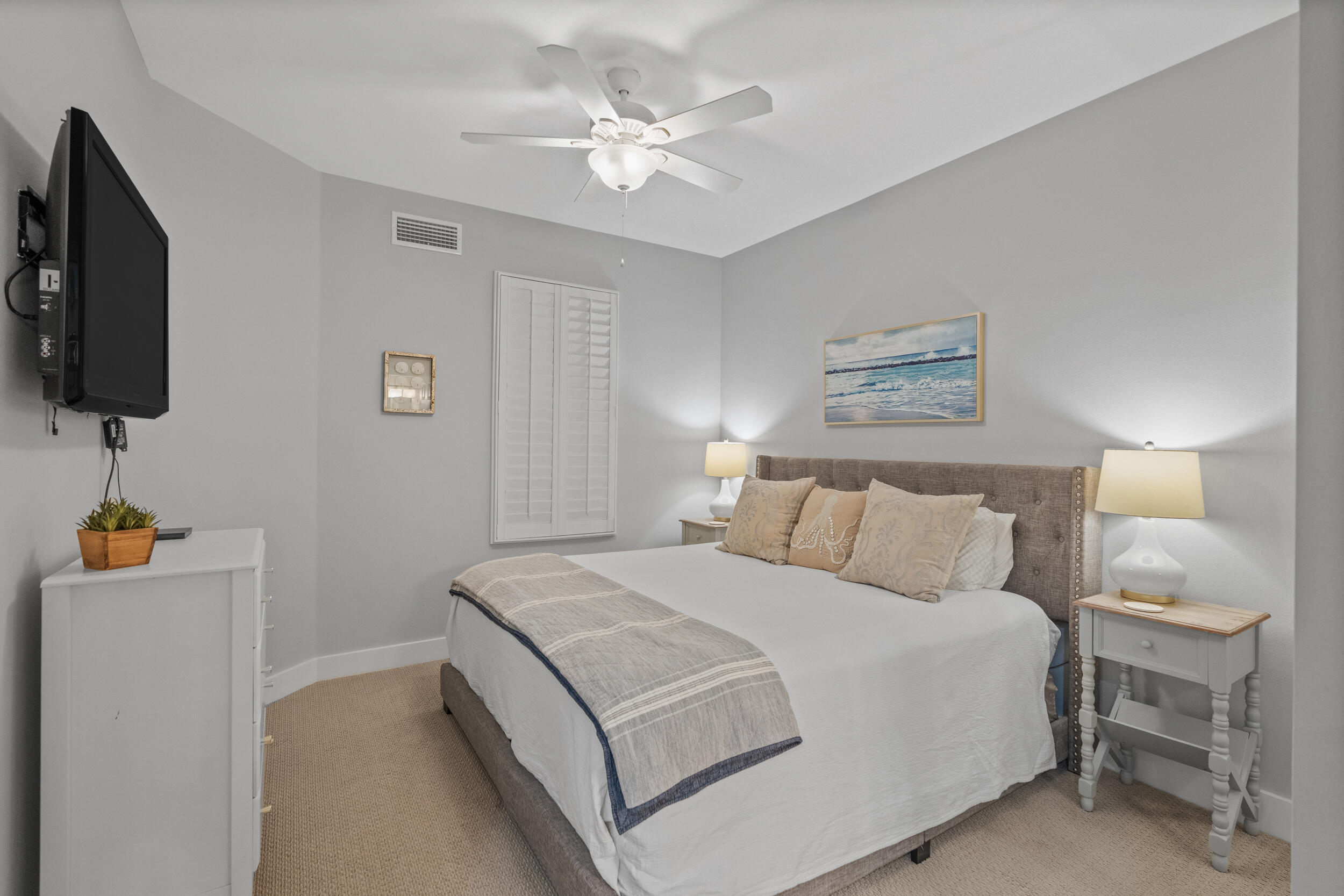 INN AT BLUE MOUNTAIN BEACH - Residential