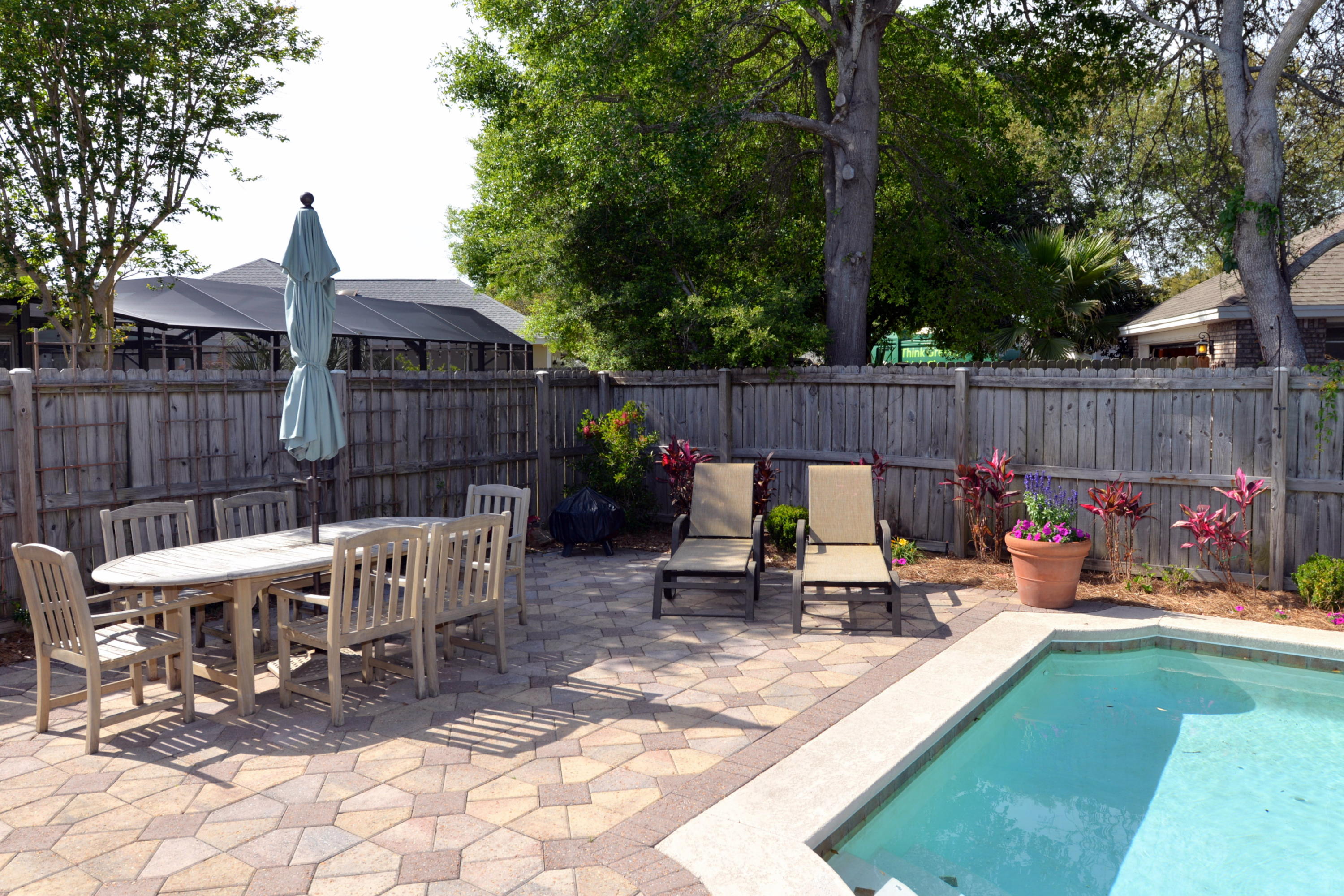 RIDGE WOOD MANOR - Residential