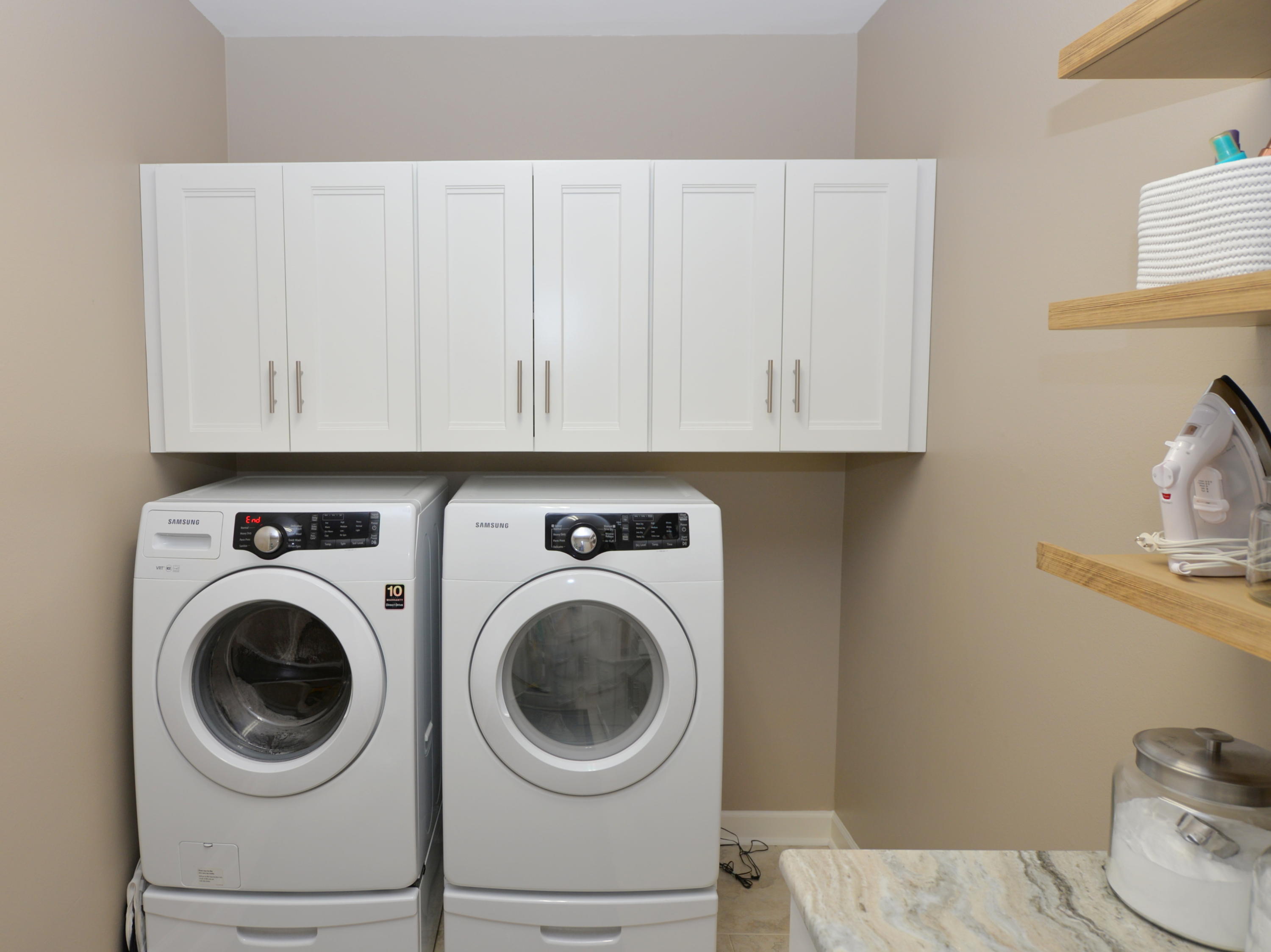 RIDGE WOOD MANOR - Residential