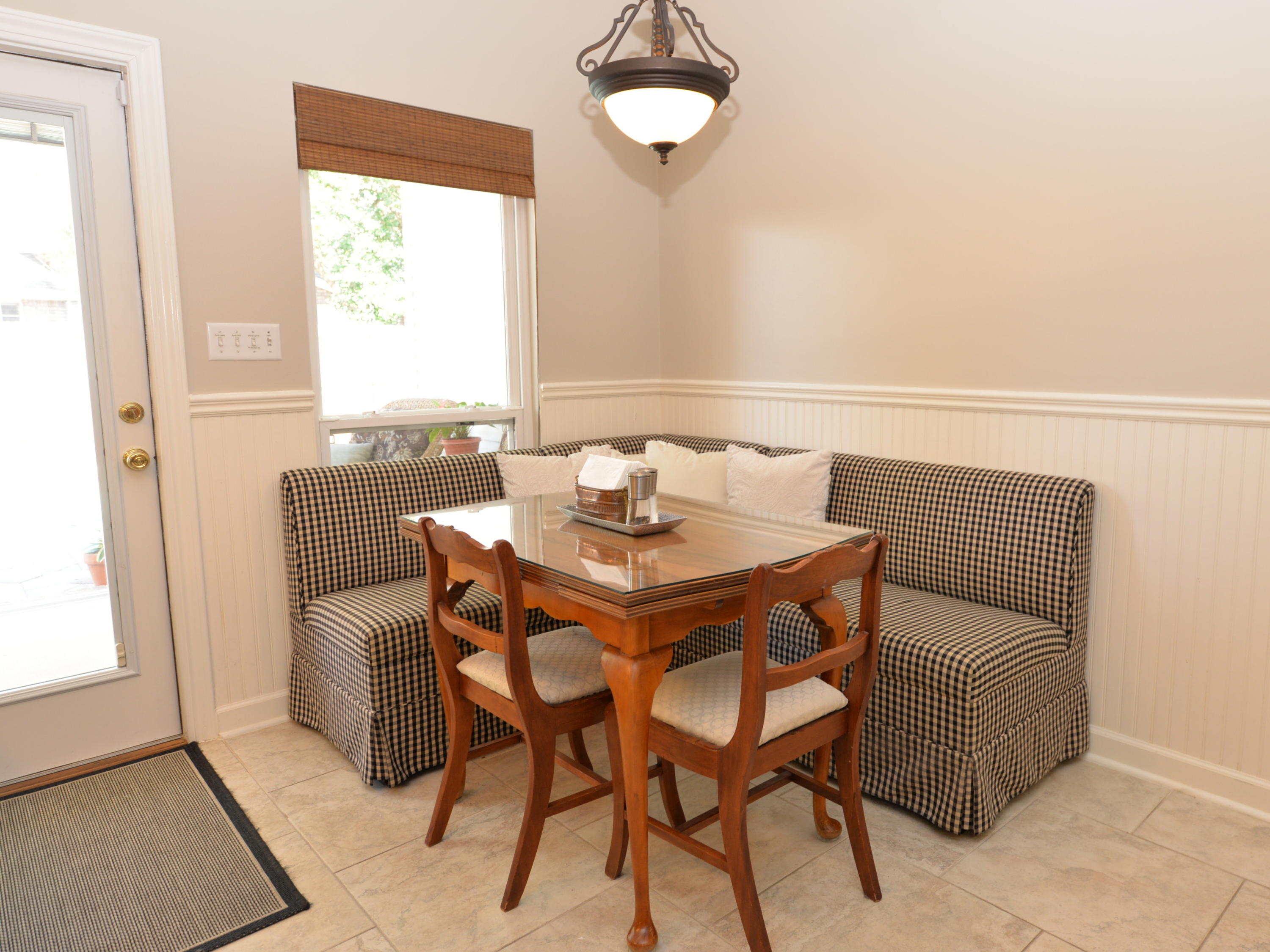 RIDGE WOOD MANOR - Residential