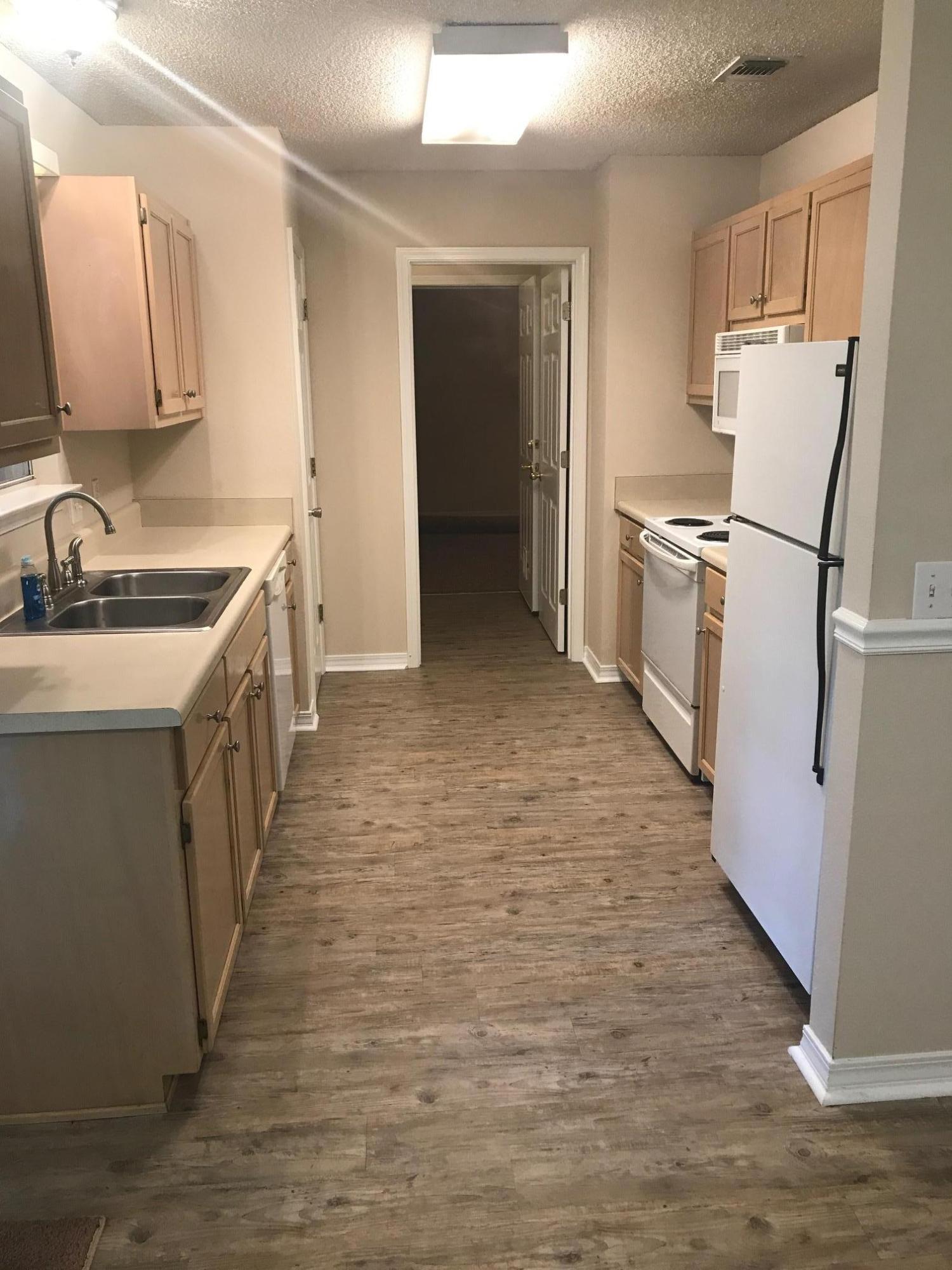 EAGLE CREST ESTATES - Residential