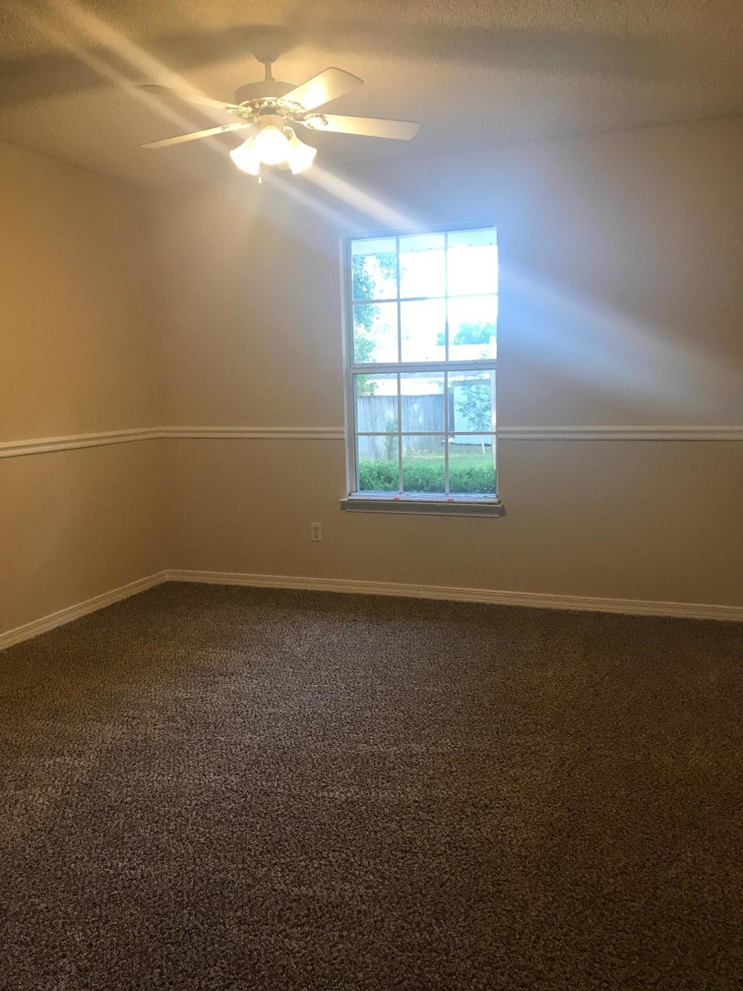 EAGLE CREST ESTATES - Residential