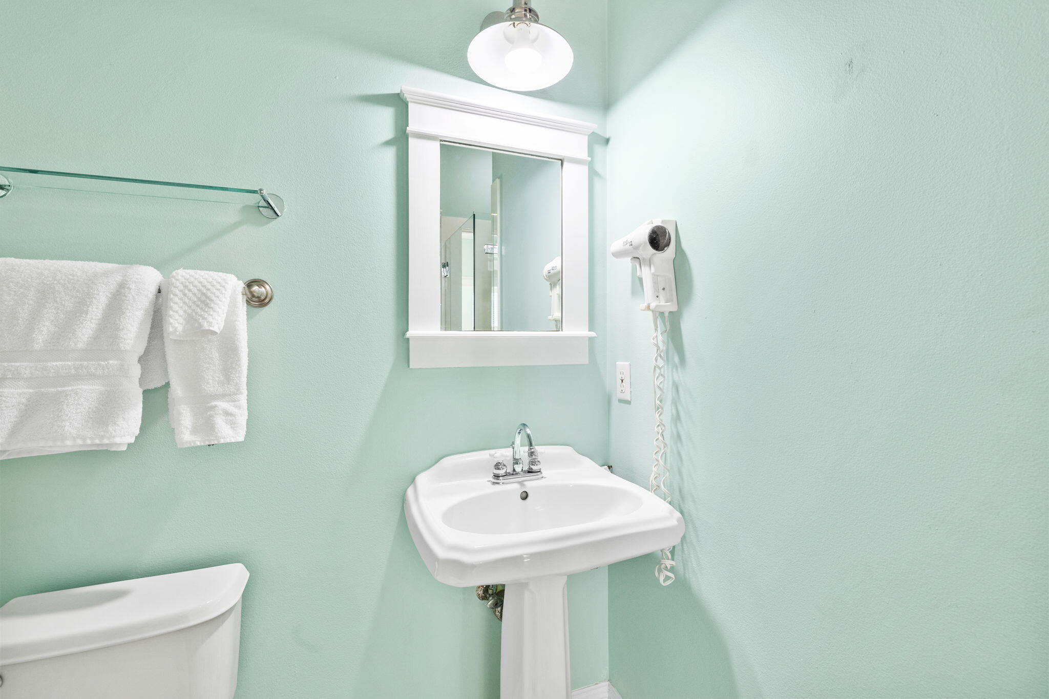 SUMMER'S EDGE - Residential