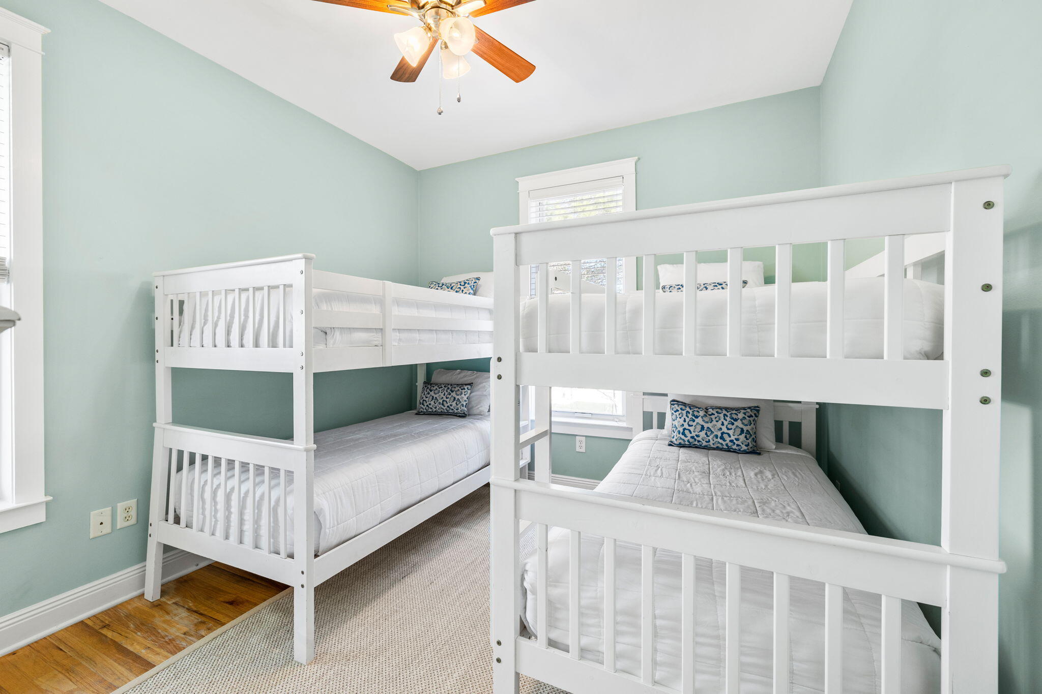 SUMMER'S EDGE - Residential