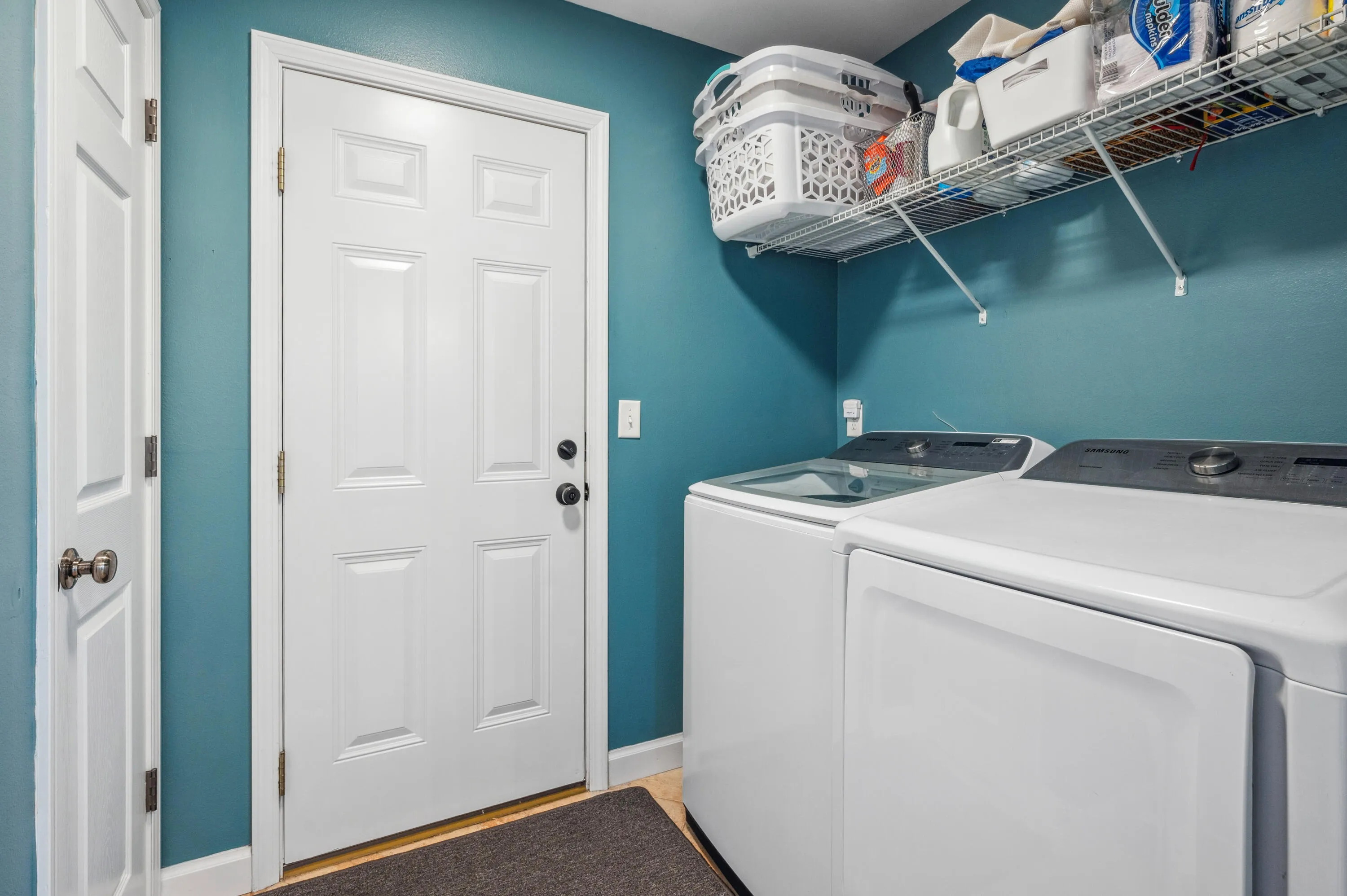 Niceville, Florida 32578, United States, 4 Bedrooms Bedrooms, ,3 BathroomsBathrooms,Residential,Pending,104101