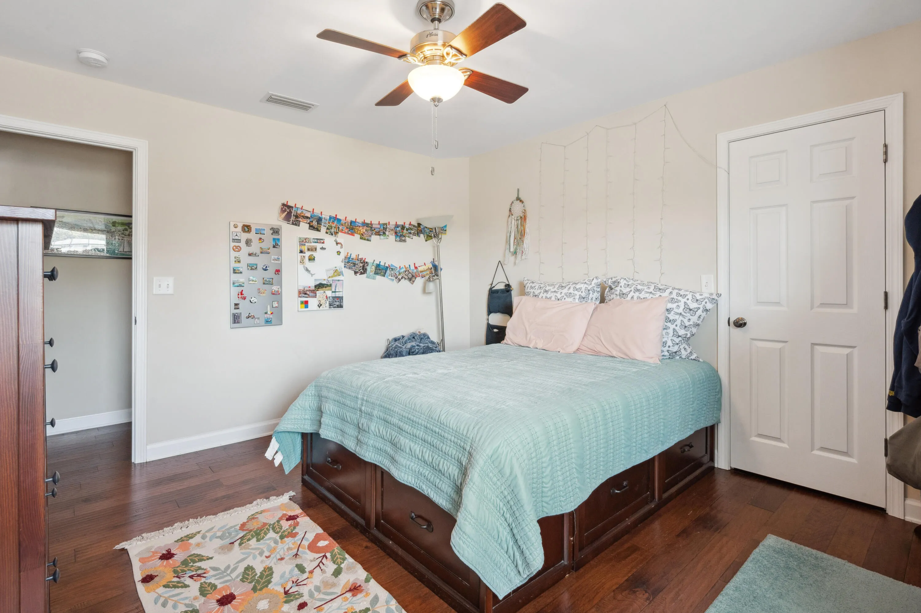 Niceville, Florida 32578, United States, 4 Bedrooms Bedrooms, ,3 BathroomsBathrooms,Residential,Pending,104101