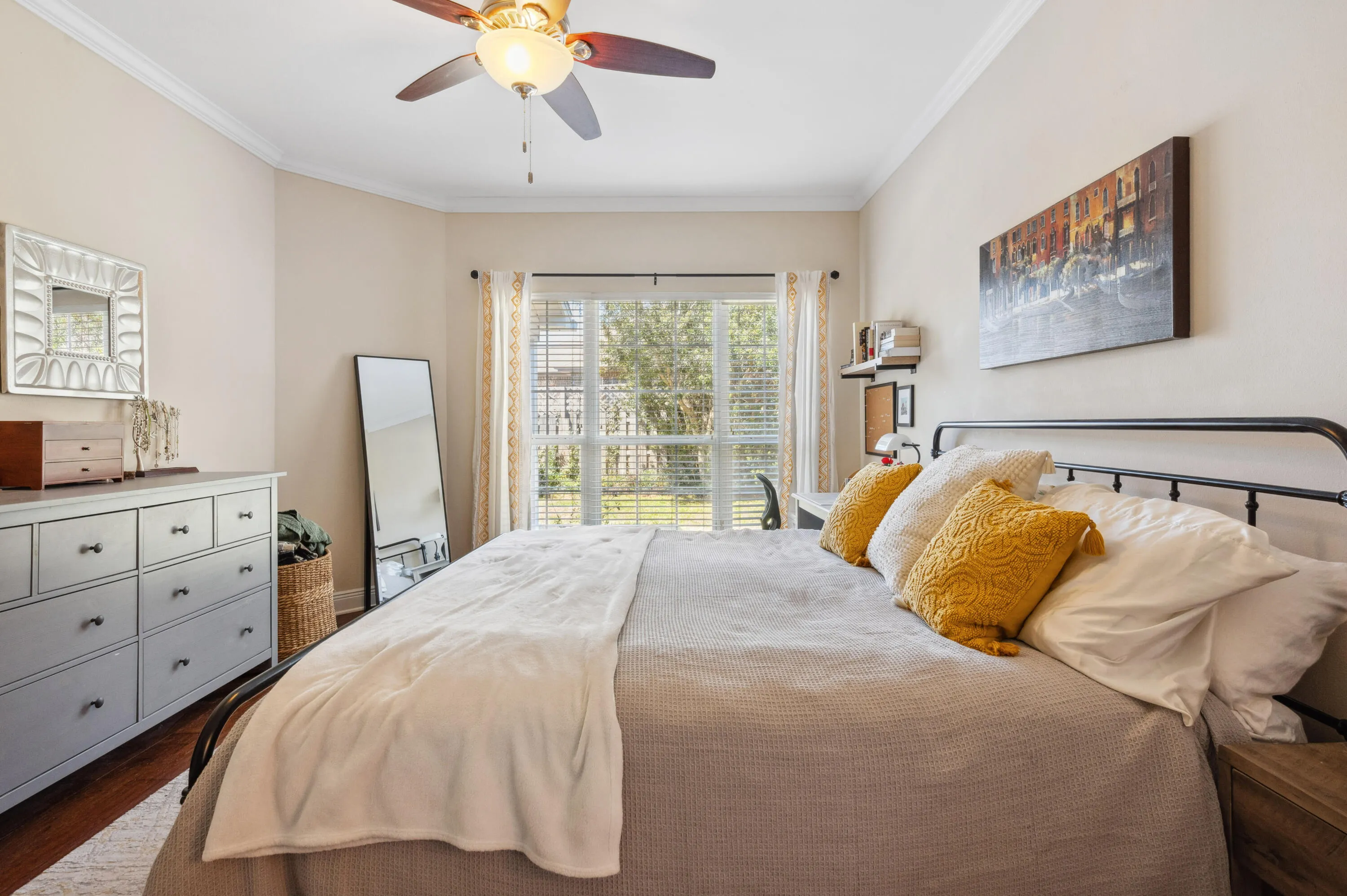 Niceville, Florida 32578, United States, 4 Bedrooms Bedrooms, ,3 BathroomsBathrooms,Residential,Pending,104101