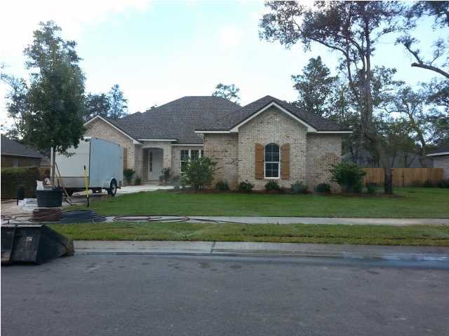 Don't miss this opportunity to live in the beautiful new subdivision of Magnolia Woods. Some of the interior features will include high ceilings, 8' doorways, tile flooring with the option of wood, stainless steel appliances, crown molding in the main living areas, sprinkler system, full landscaping, and a screened-in porch.