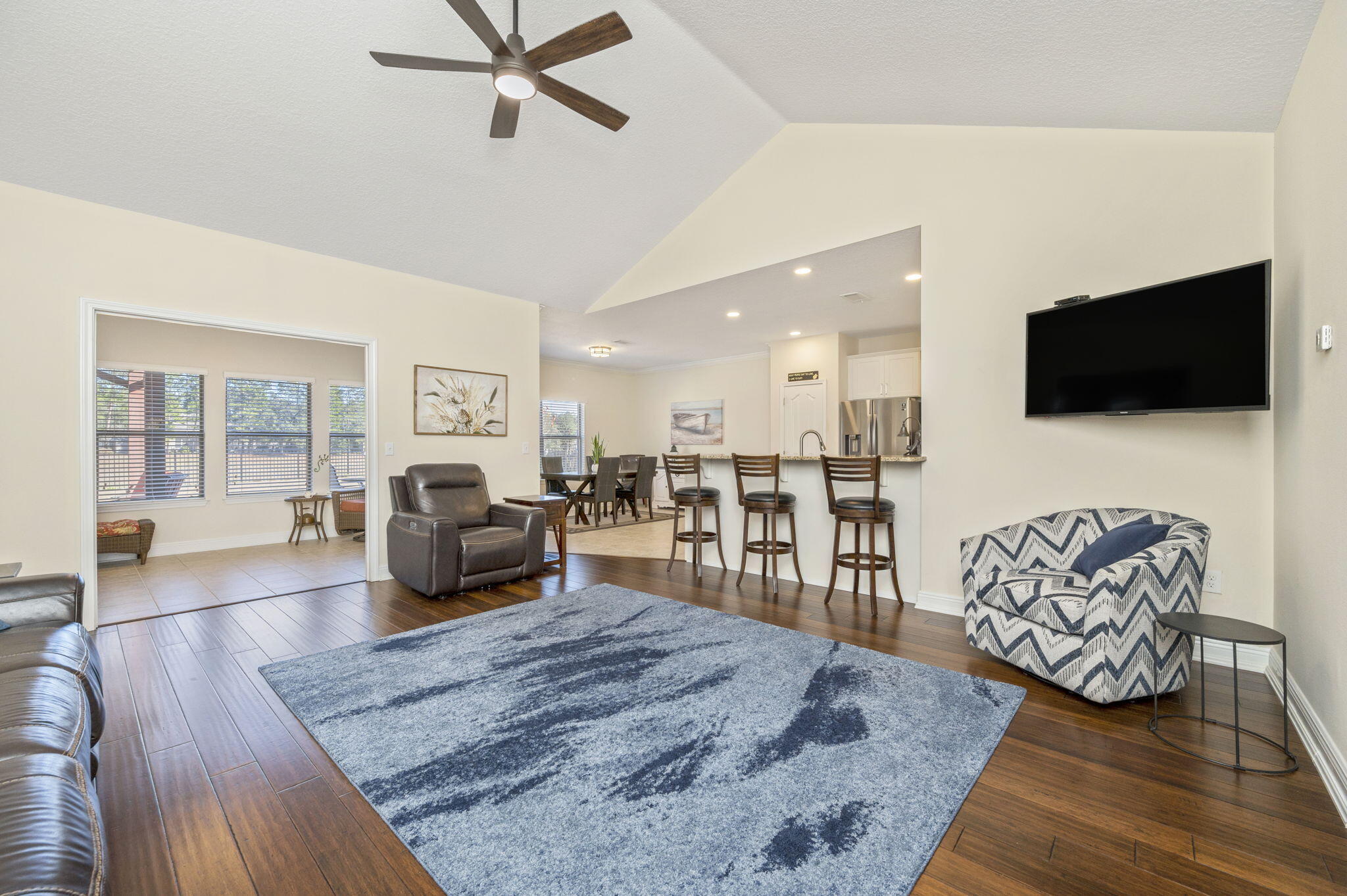 HAMMOCK BAY - Residential