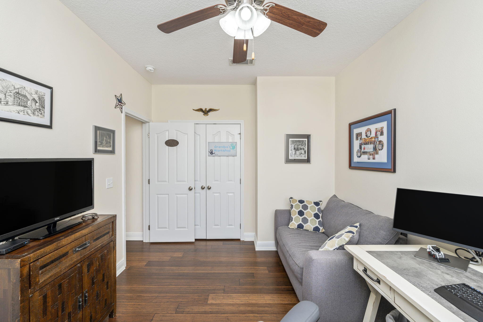 HAMMOCK BAY - Residential