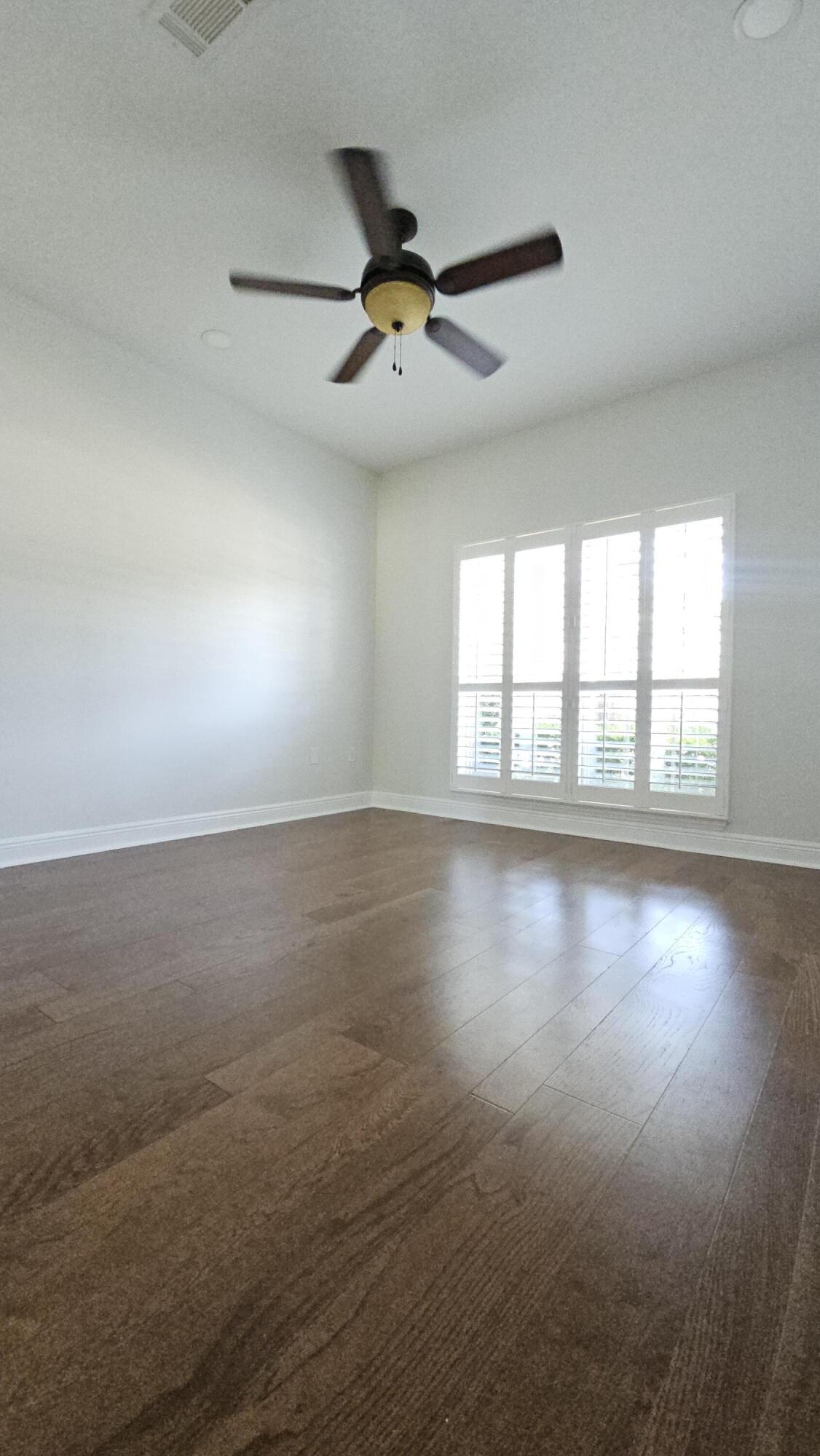 HAMMOCK BAY - Residential Lease