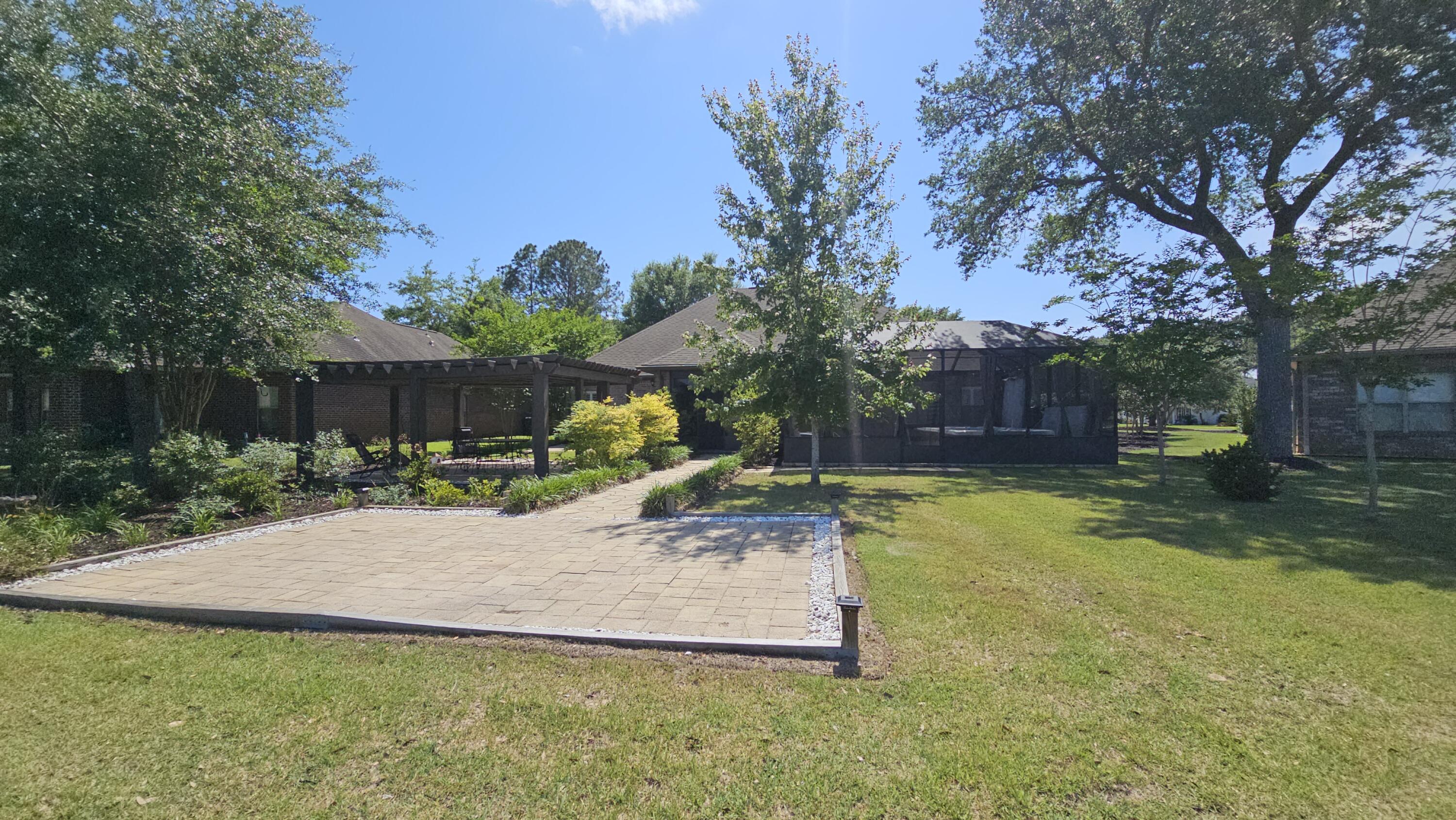 HAMMOCK BAY - Residential Lease