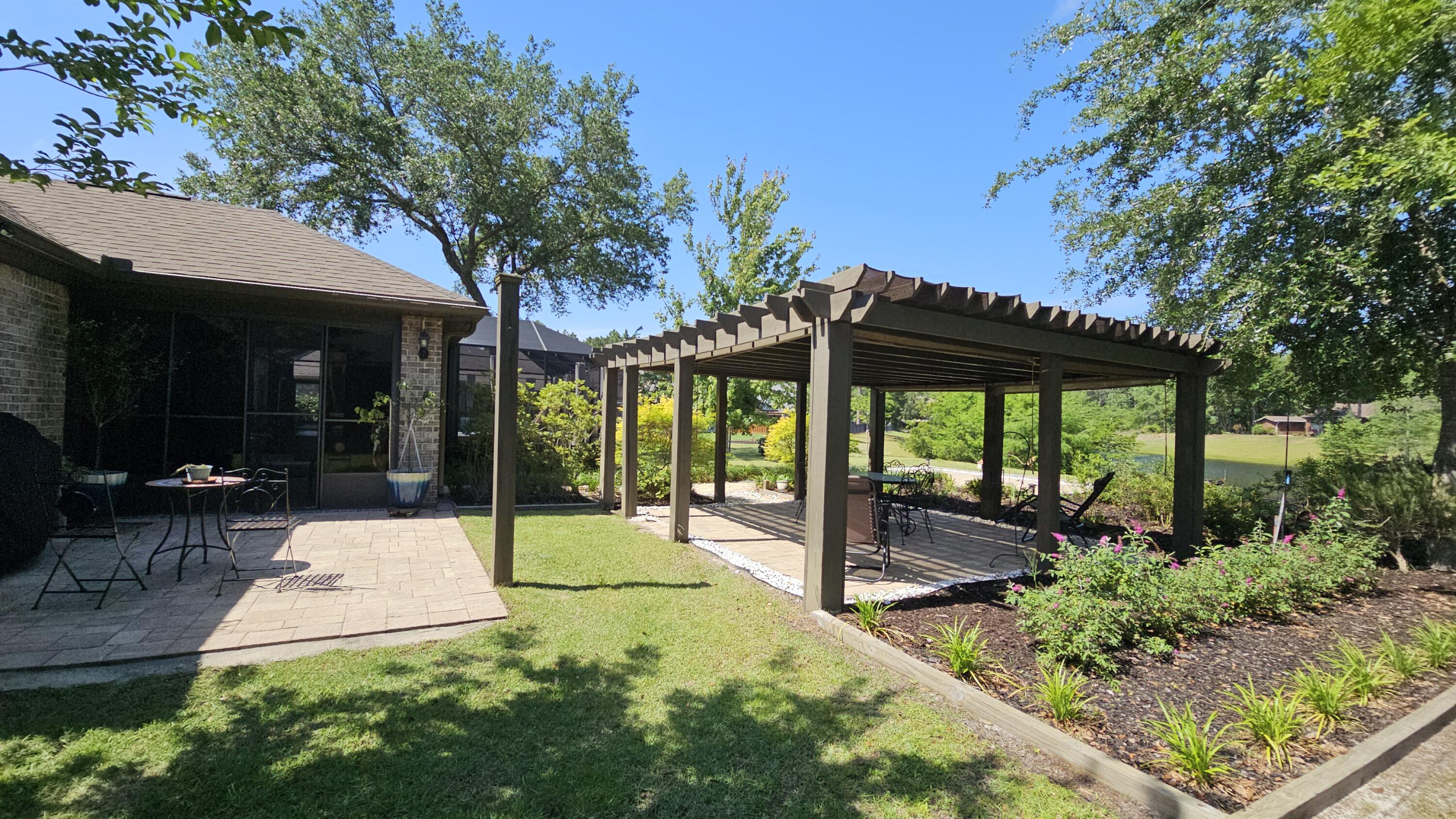 HAMMOCK BAY - Residential Lease