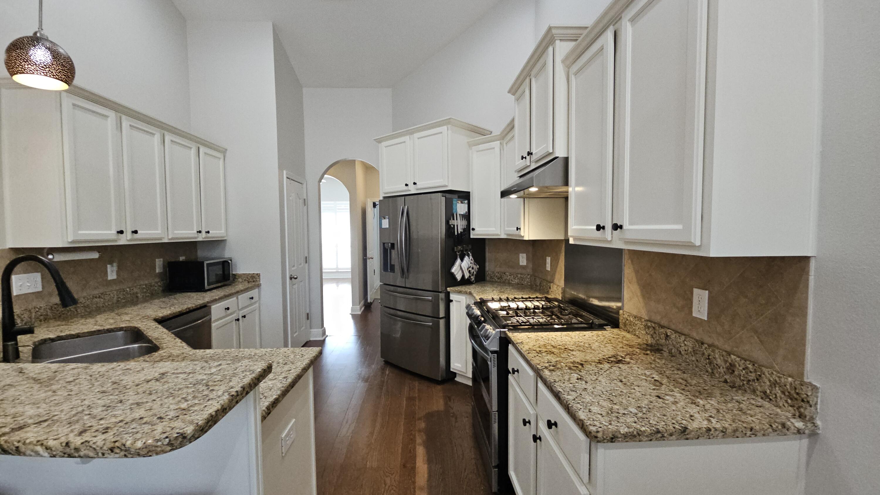 HAMMOCK BAY - Residential Lease