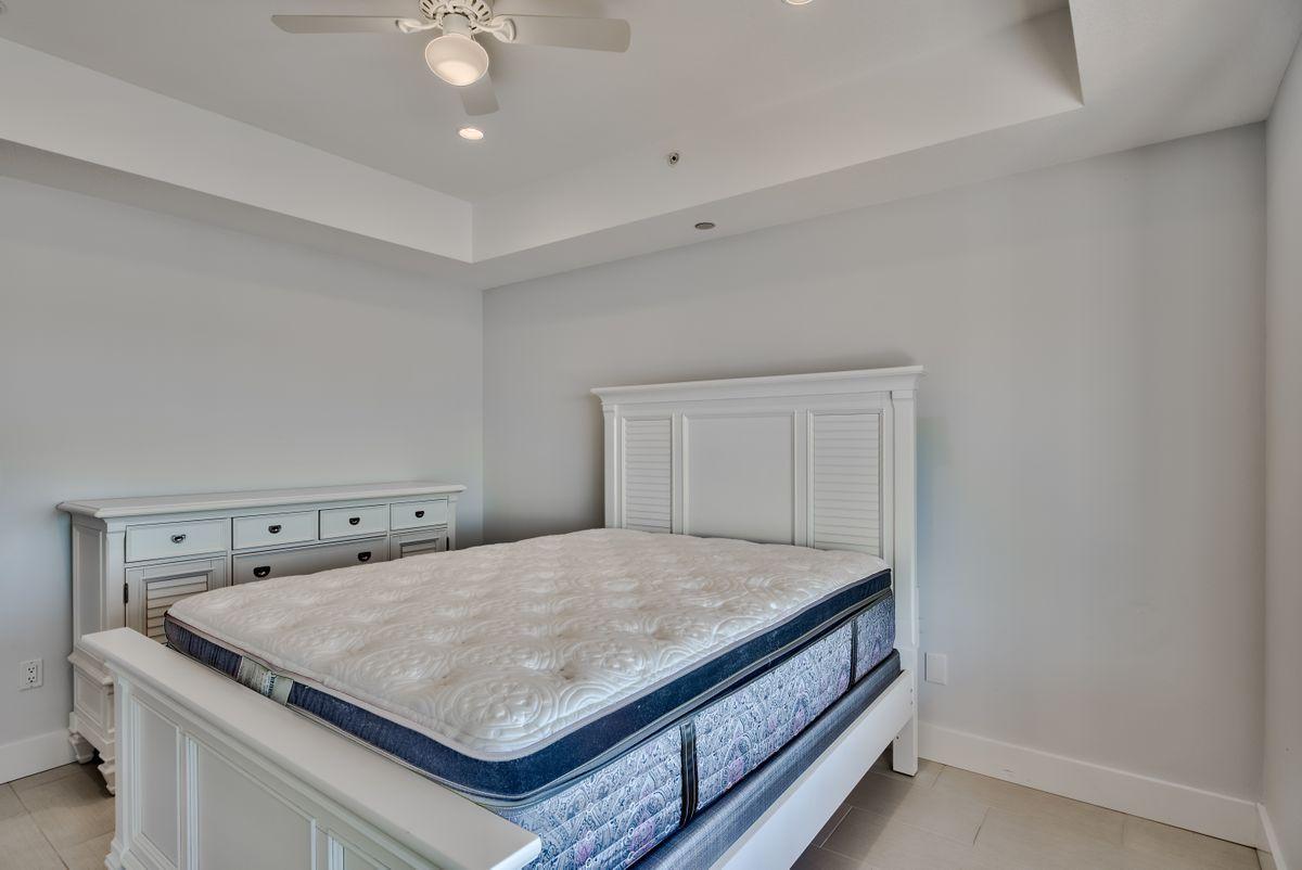 DESTIN HARBOR RESORT WEST - Residential