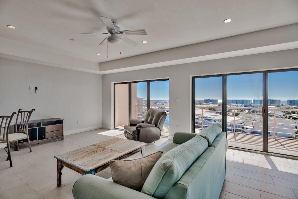 DESTIN HARBOR RESORT WEST - Residential