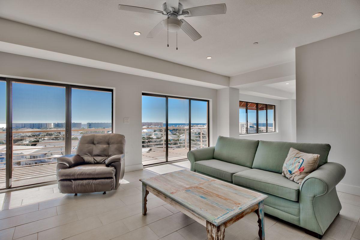 DESTIN HARBOR RESORT WEST - Residential