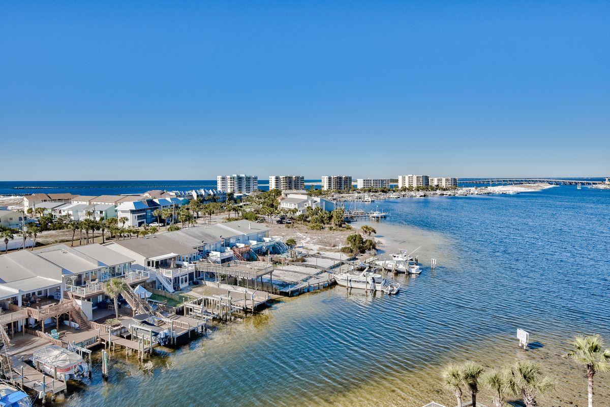 DESTIN HARBOR RESORT WEST - Residential