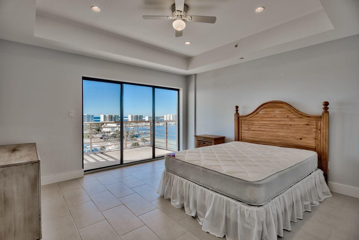 DESTIN HARBOR RESORT WEST - Residential