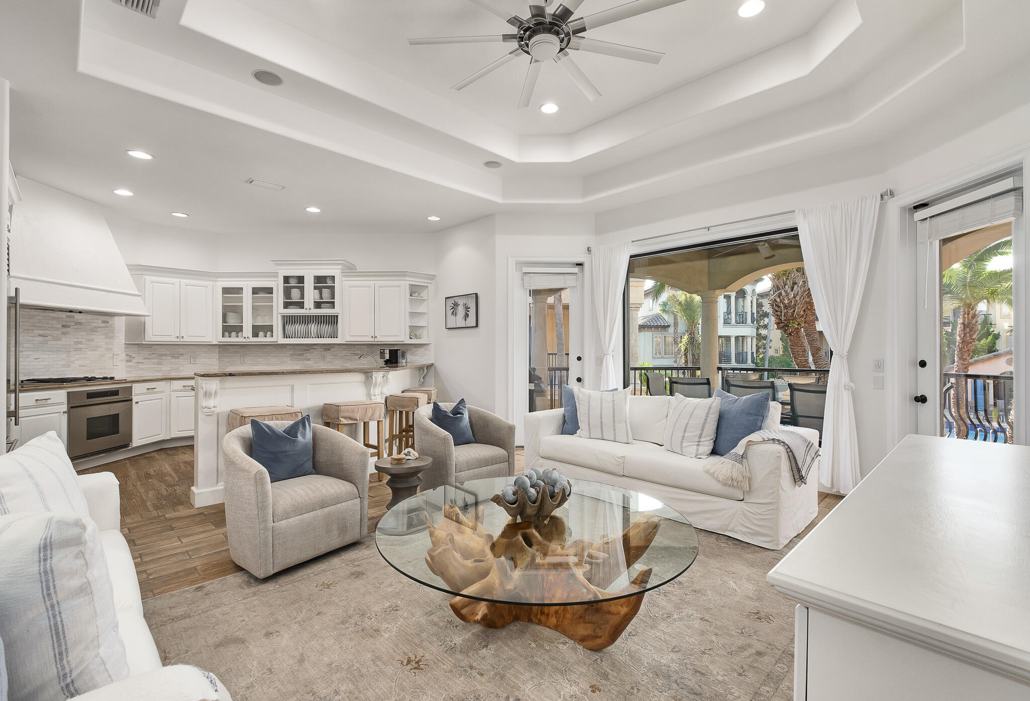 SAINT TROPEZ - Residential
