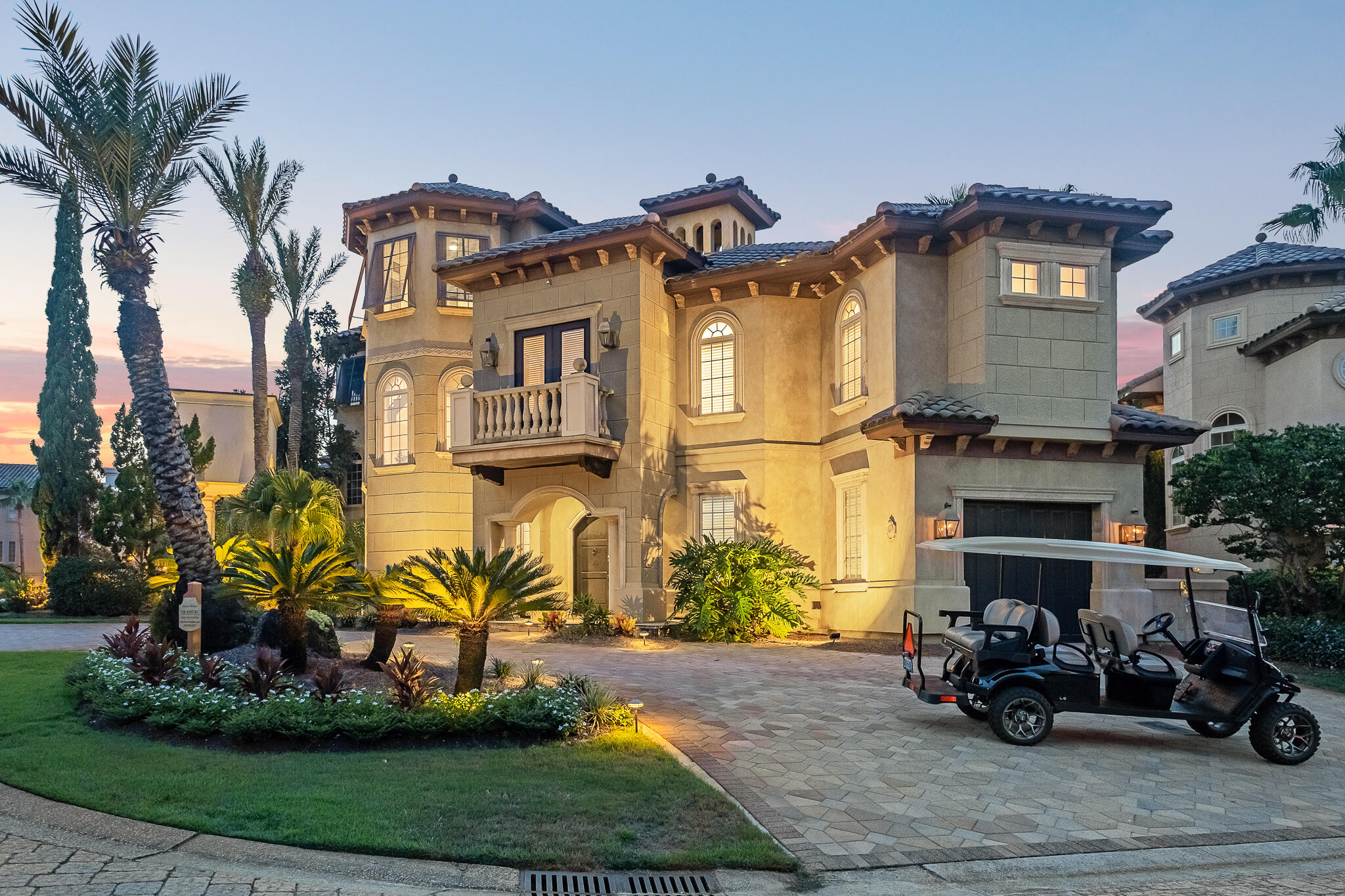 SAINT TROPEZ - Residential