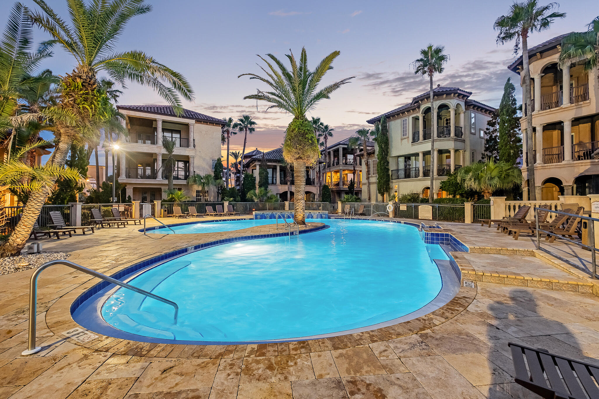 SAINT TROPEZ - Residential