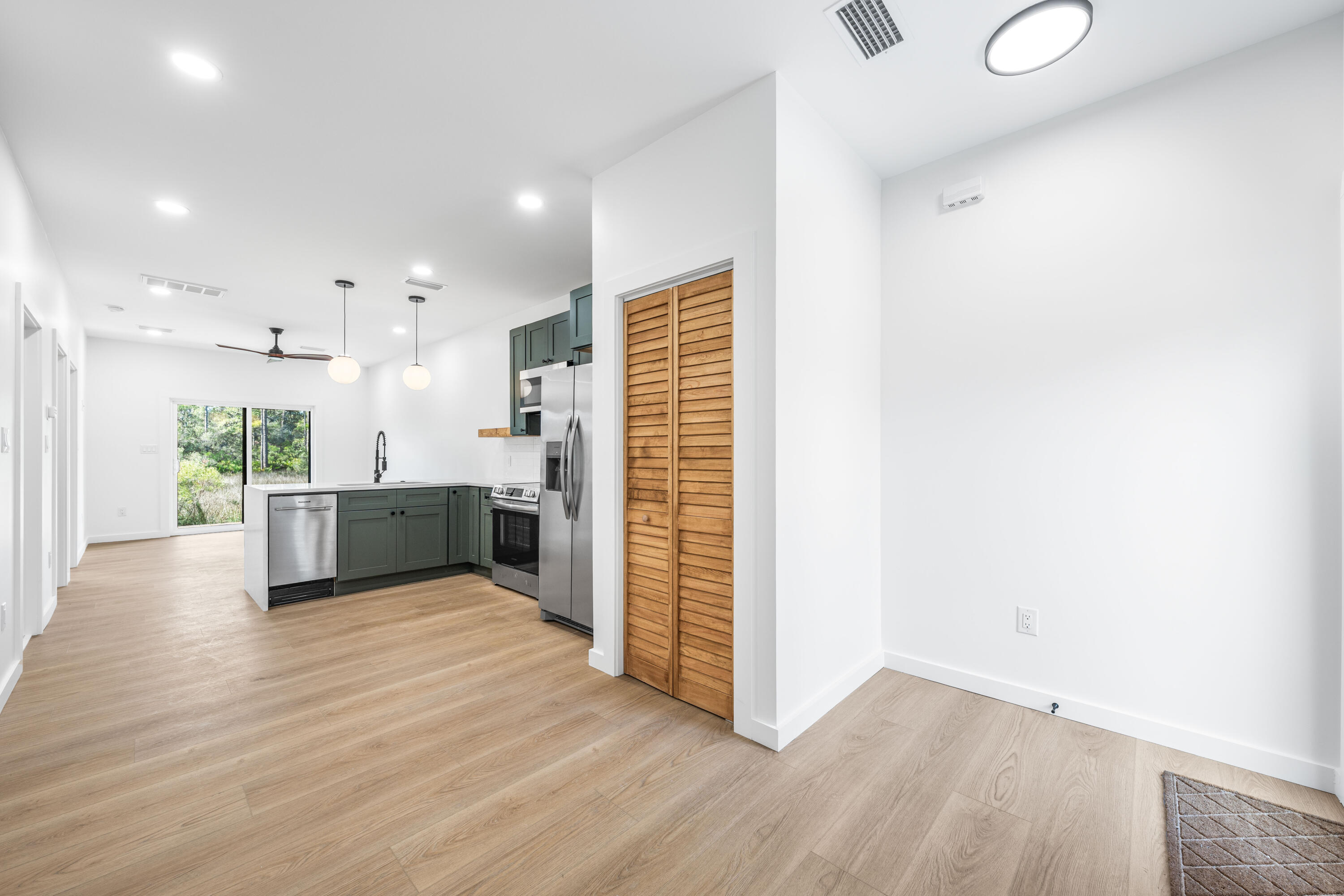 TOWN OF SANTA ROSA - Residential